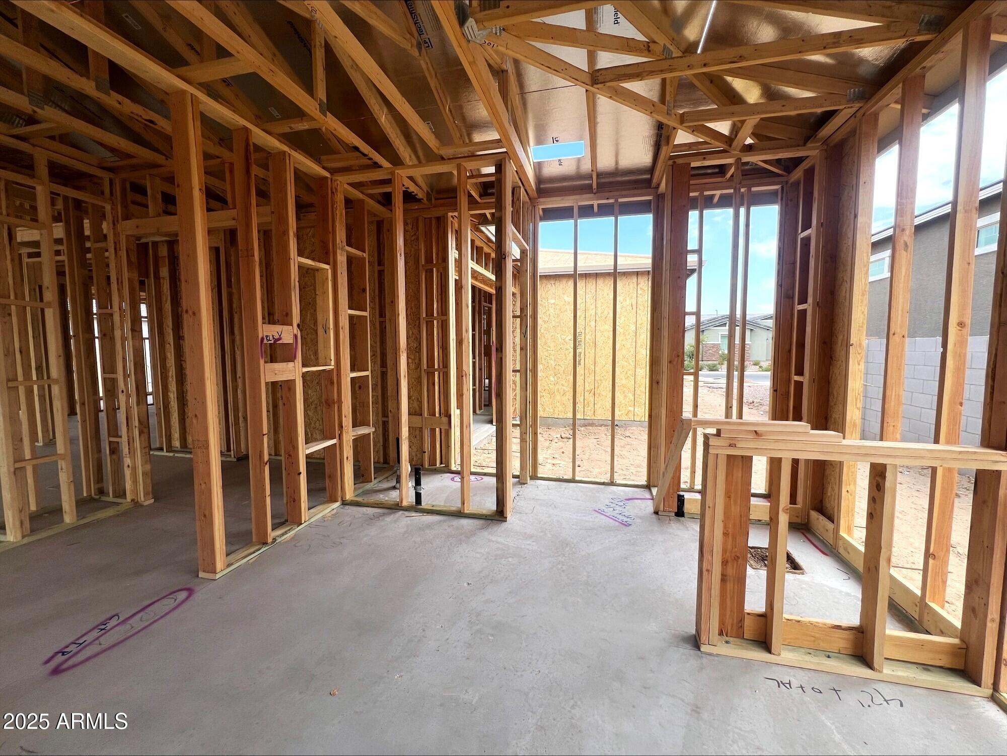 22949 E TWIN ACRES Drive