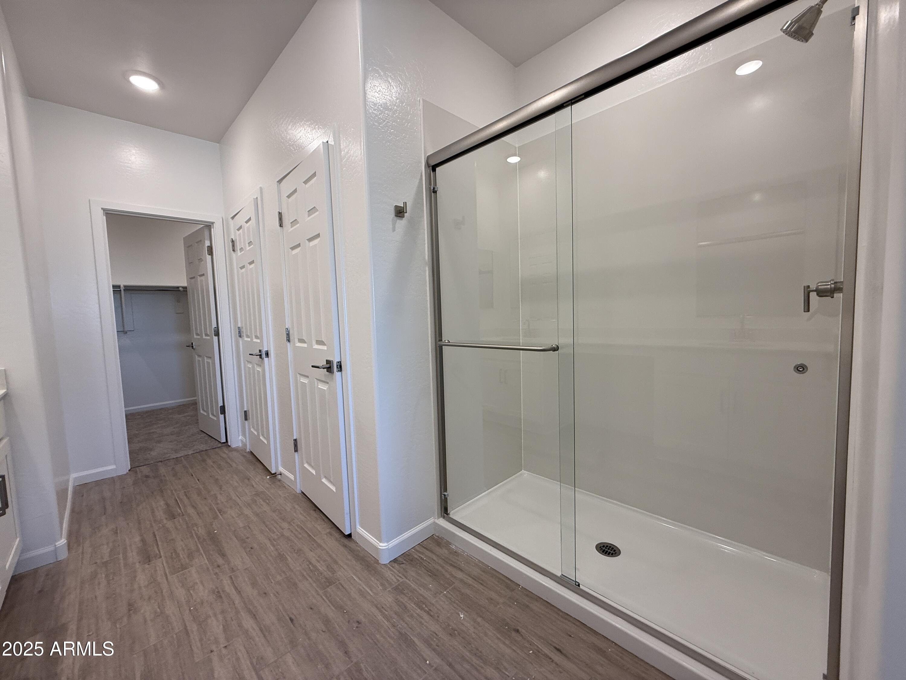 9628 W TAMARISK Avenue