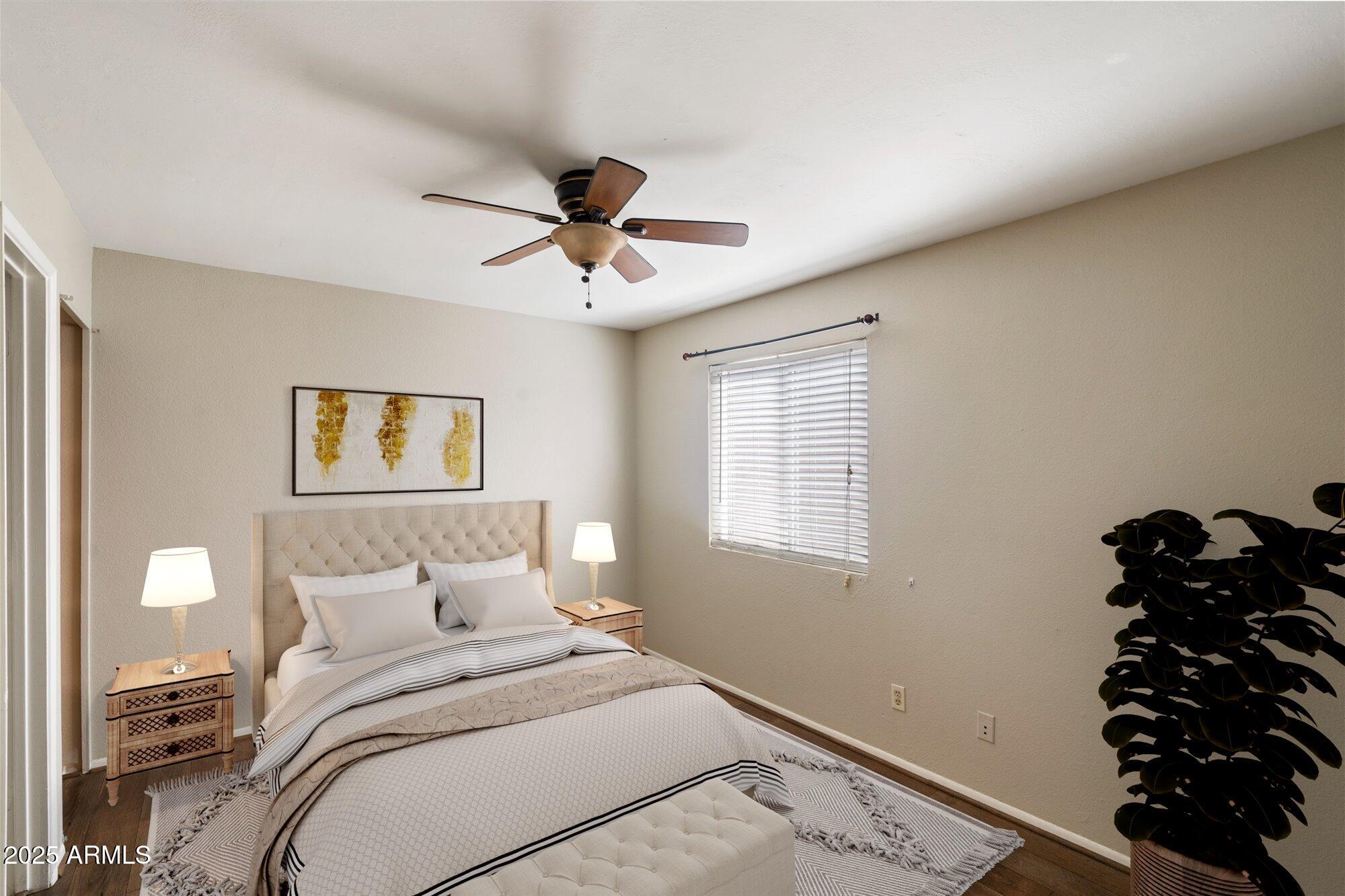 700 W UNIVERSITY Drive, 253