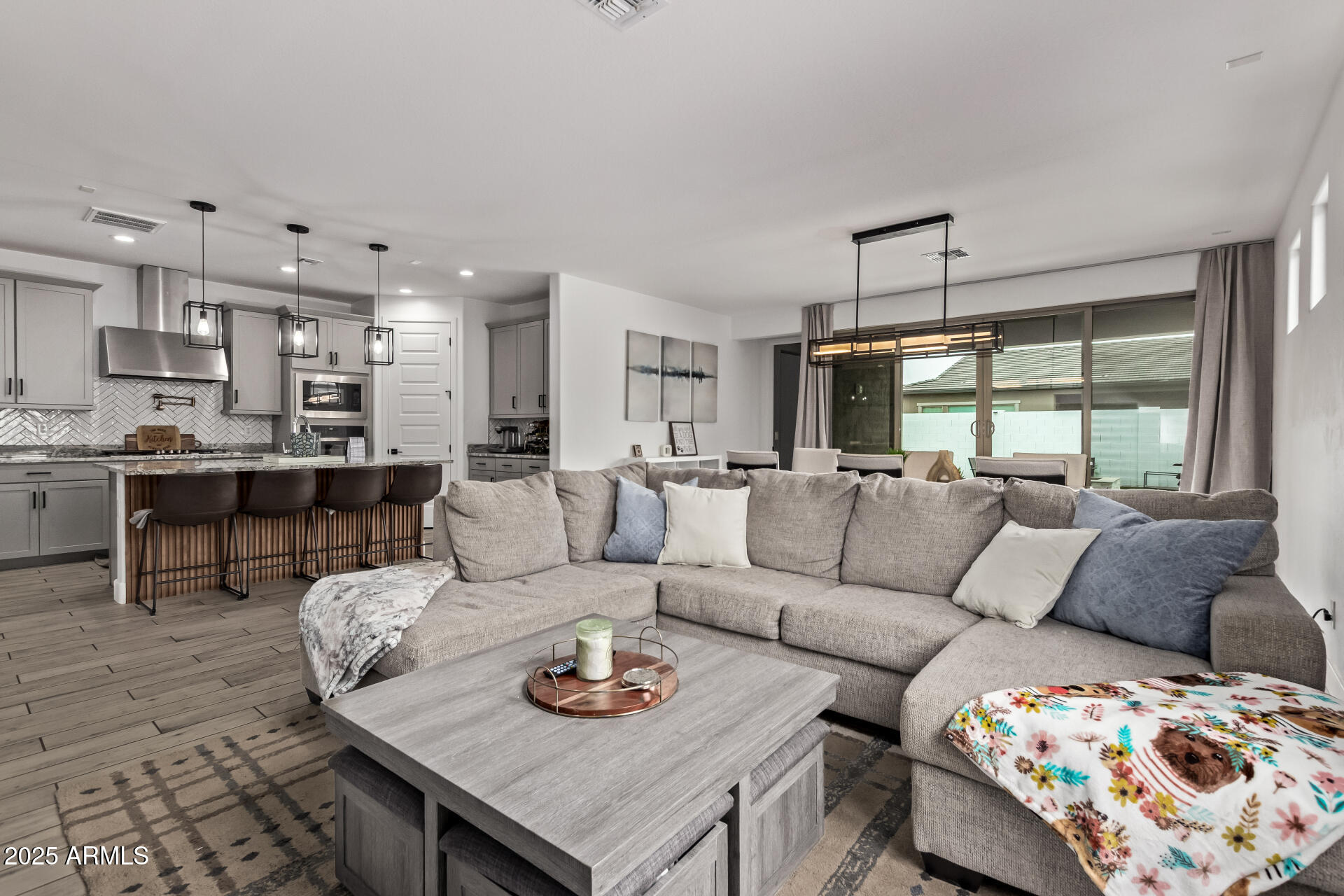 9649 E SPIRAL Avenue