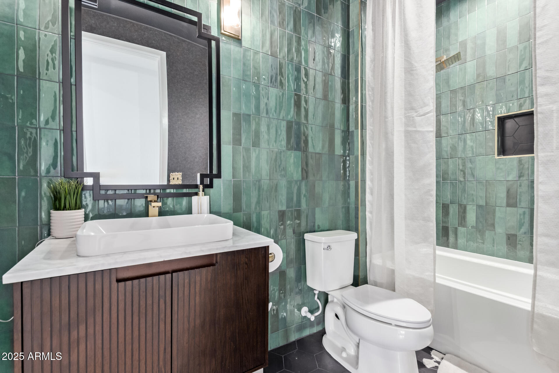 9649 E SPIRAL Avenue