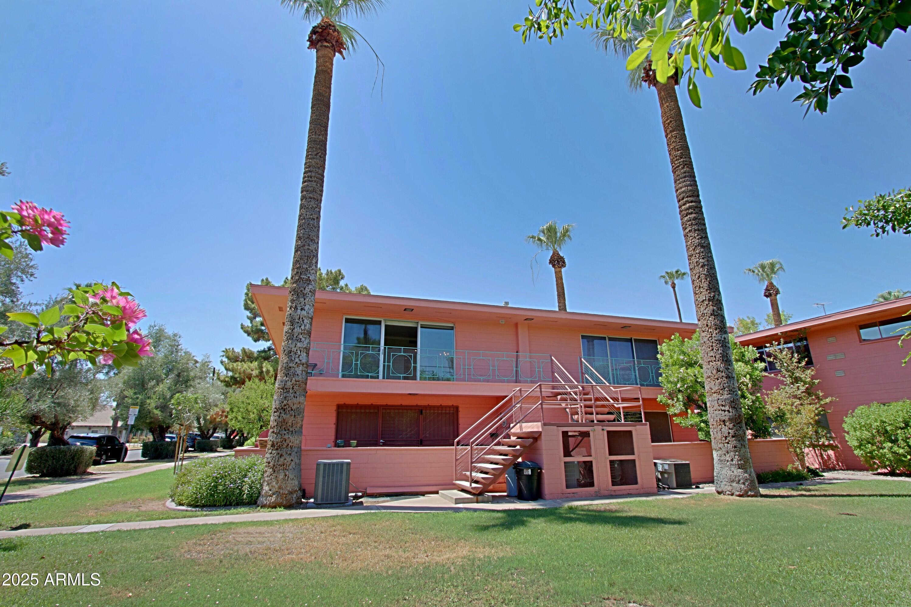 190 E CORONADO Road, 73