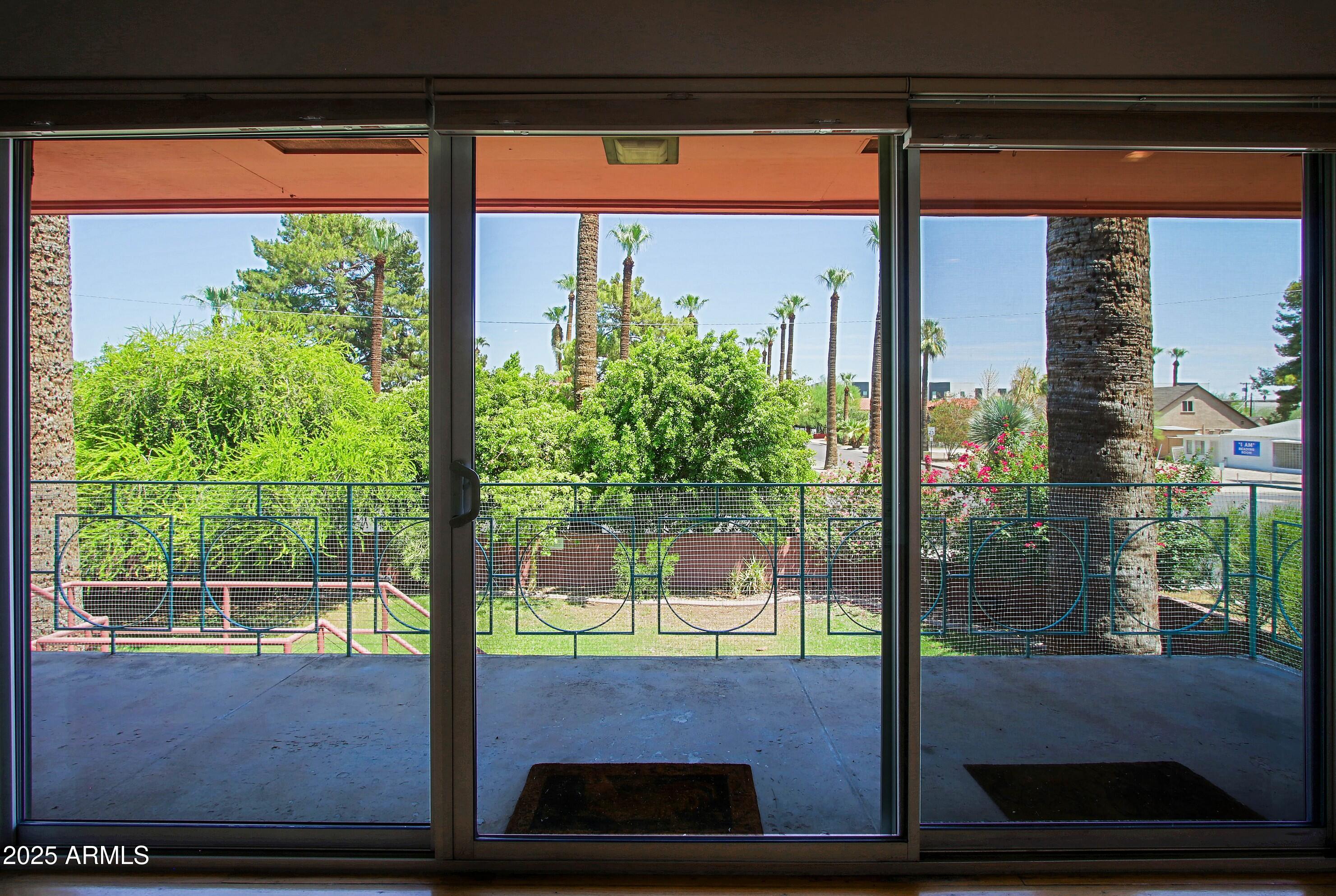 190 E CORONADO Road, 73