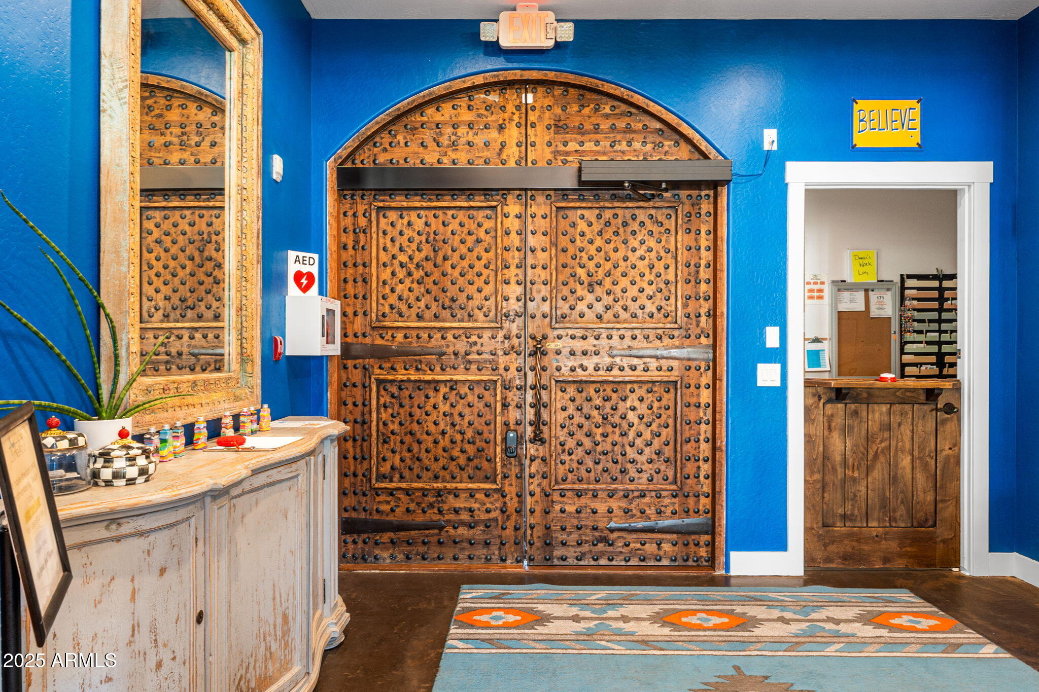 1500 E WAHALLA Lane, W3