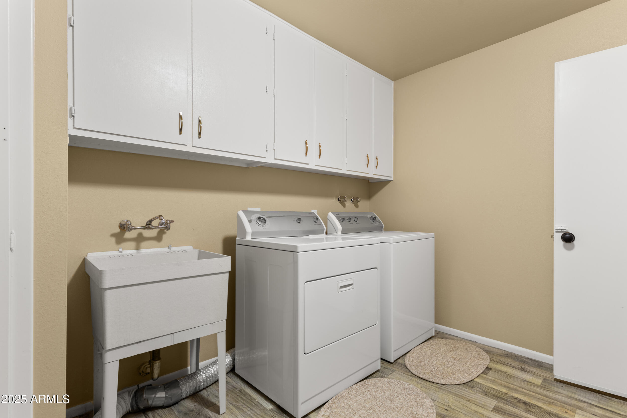 10425 W ROUNDELAY Circle