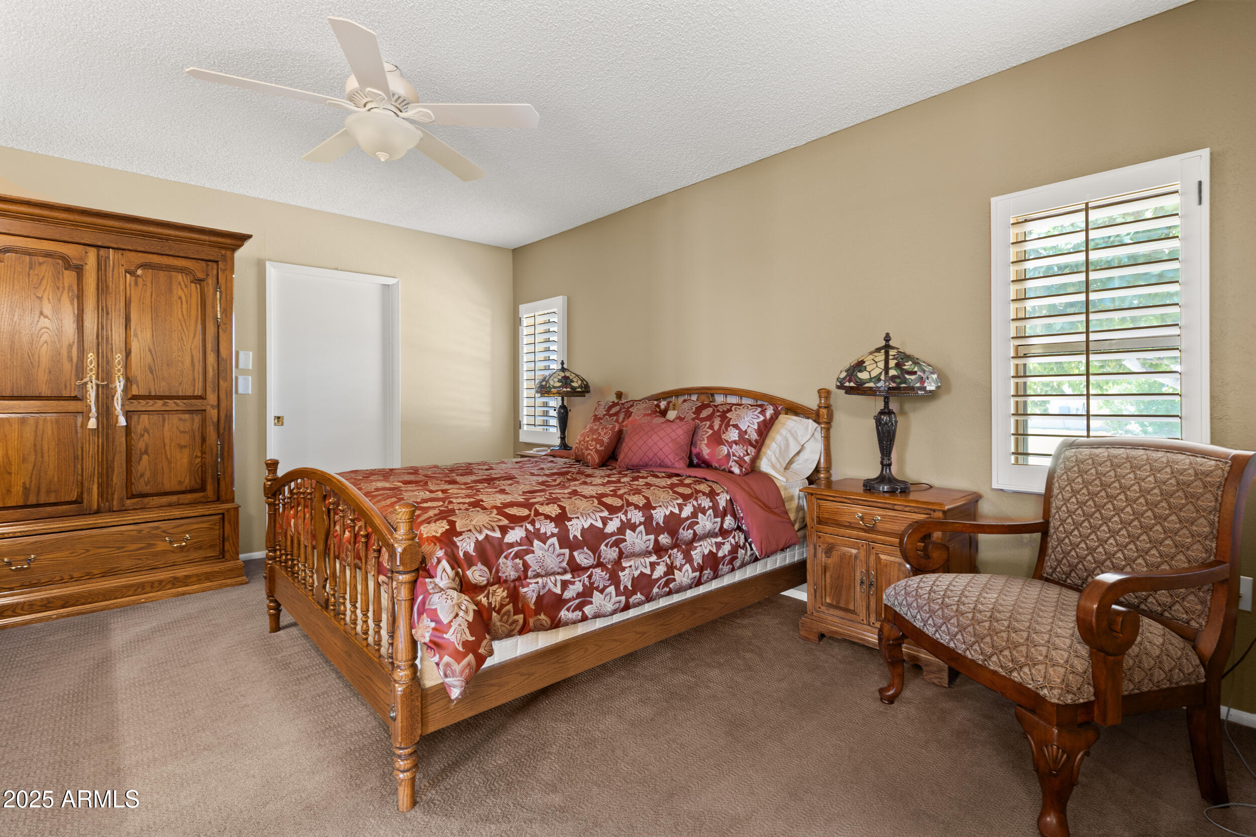 10425 W ROUNDELAY Circle