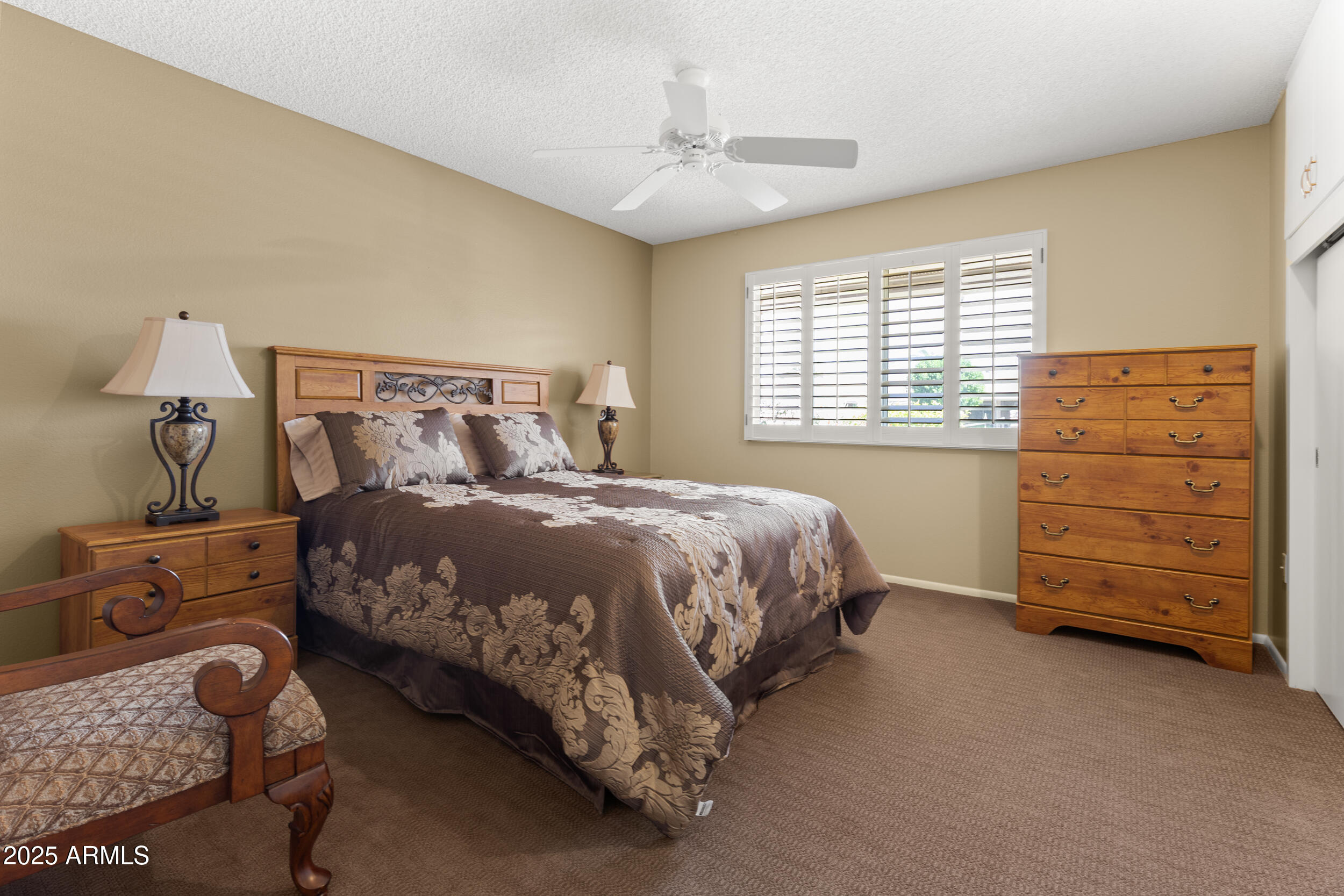 10425 W ROUNDELAY Circle