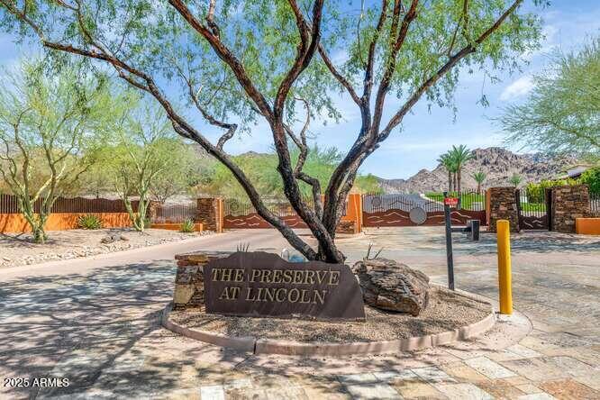 3308 E Stella Lane, 5