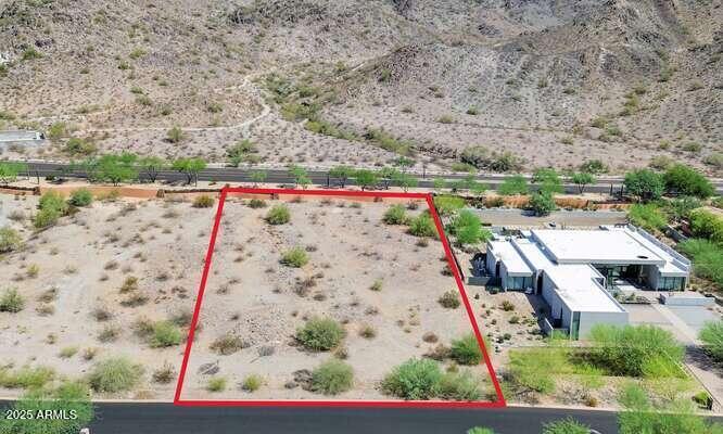 3308 E Stella Lane, 5