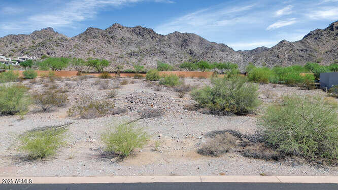 3308 E Stella Lane, 5