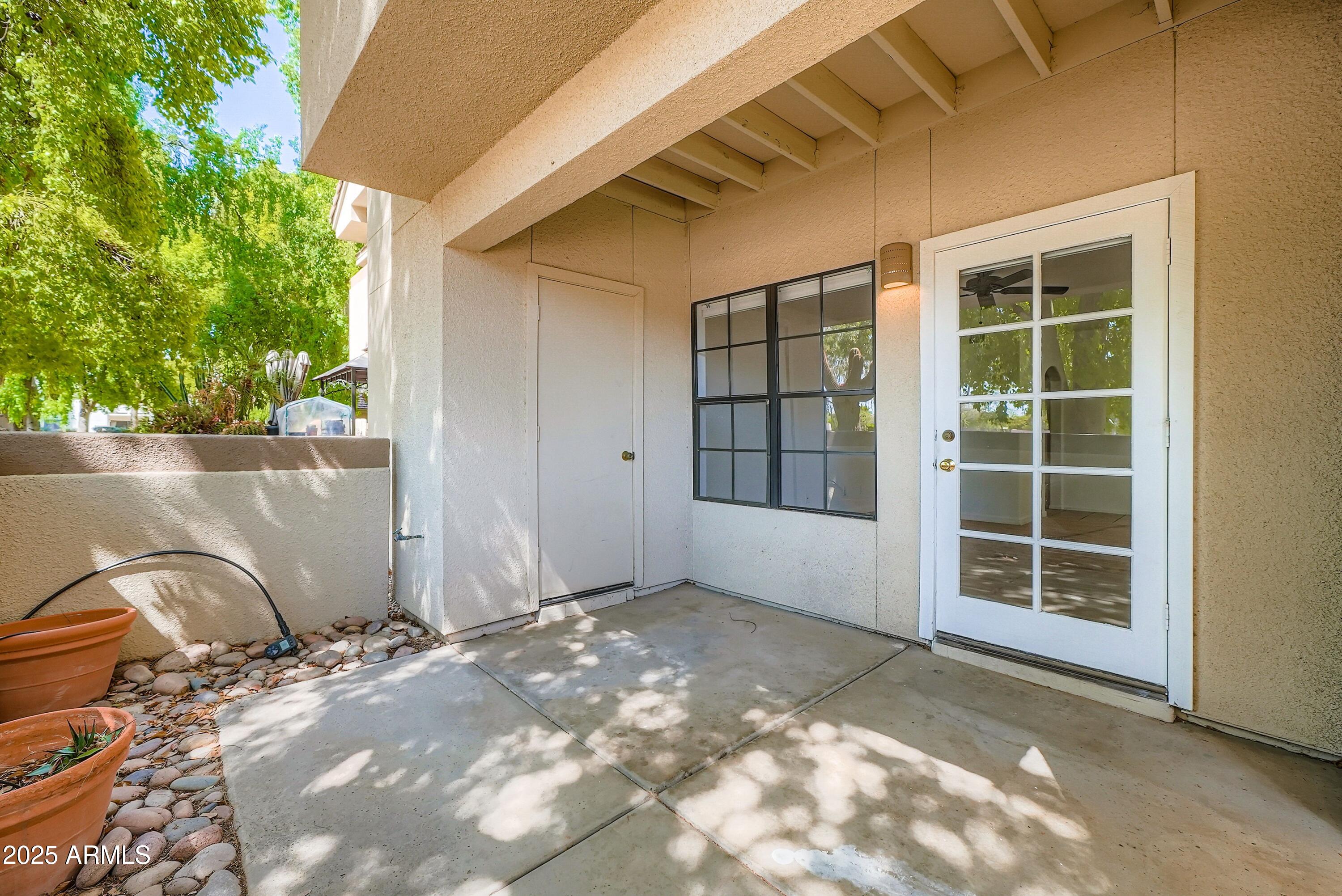 6885 E COCHISE Road, 105