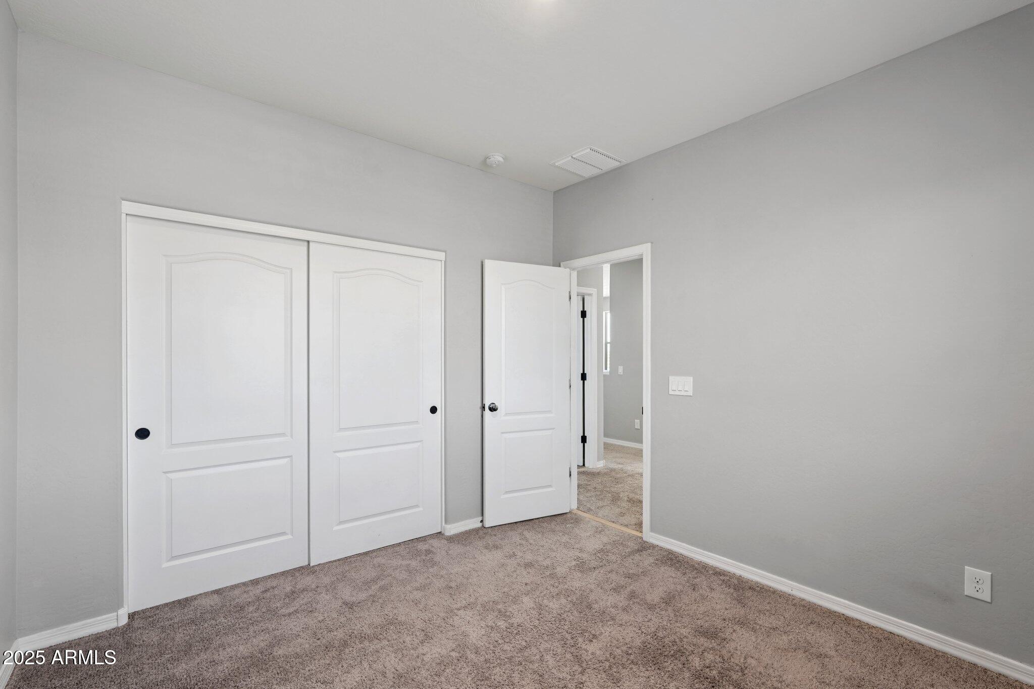 19797 W MONROE Street