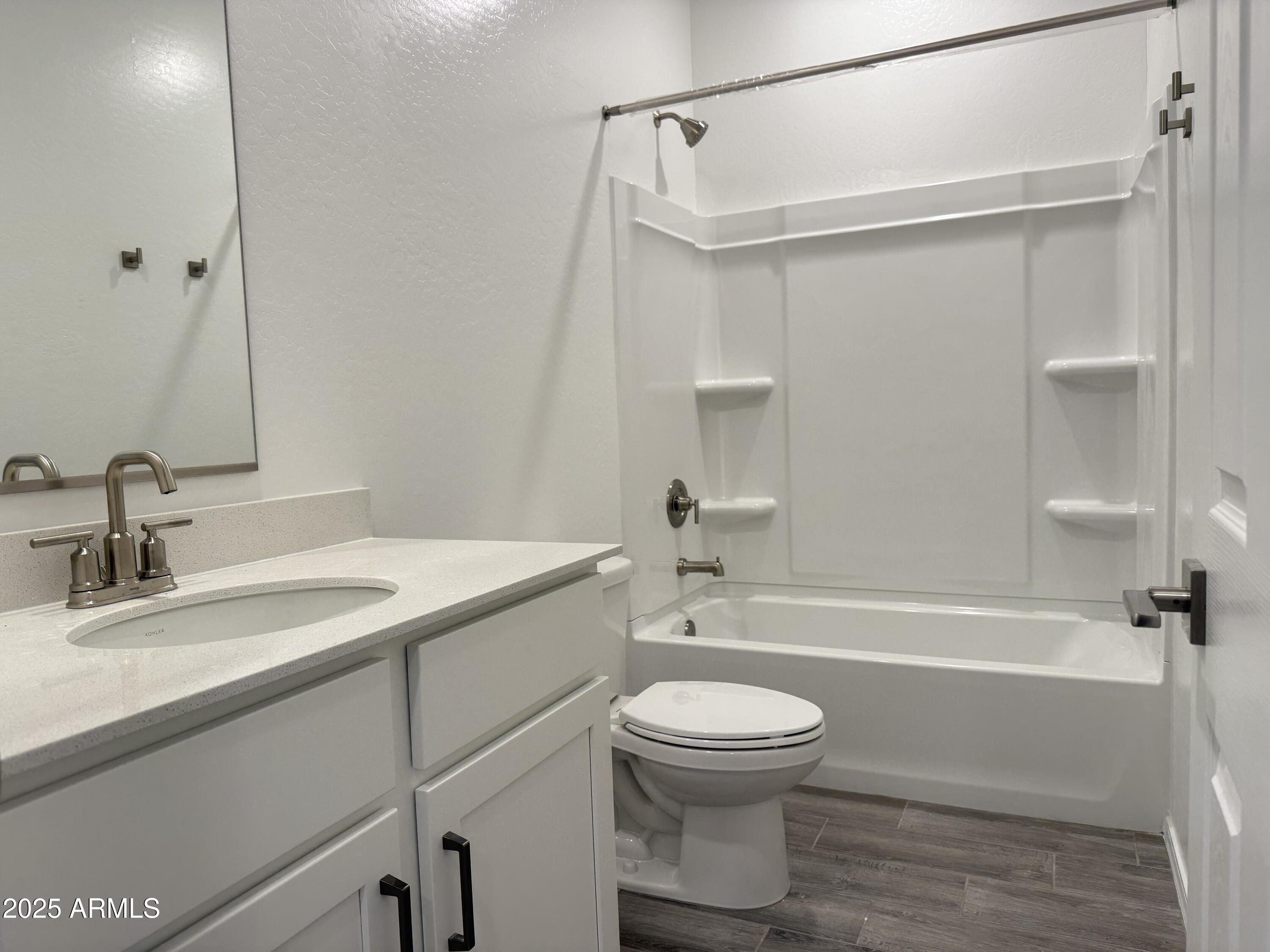 24160 W BOWKER Street