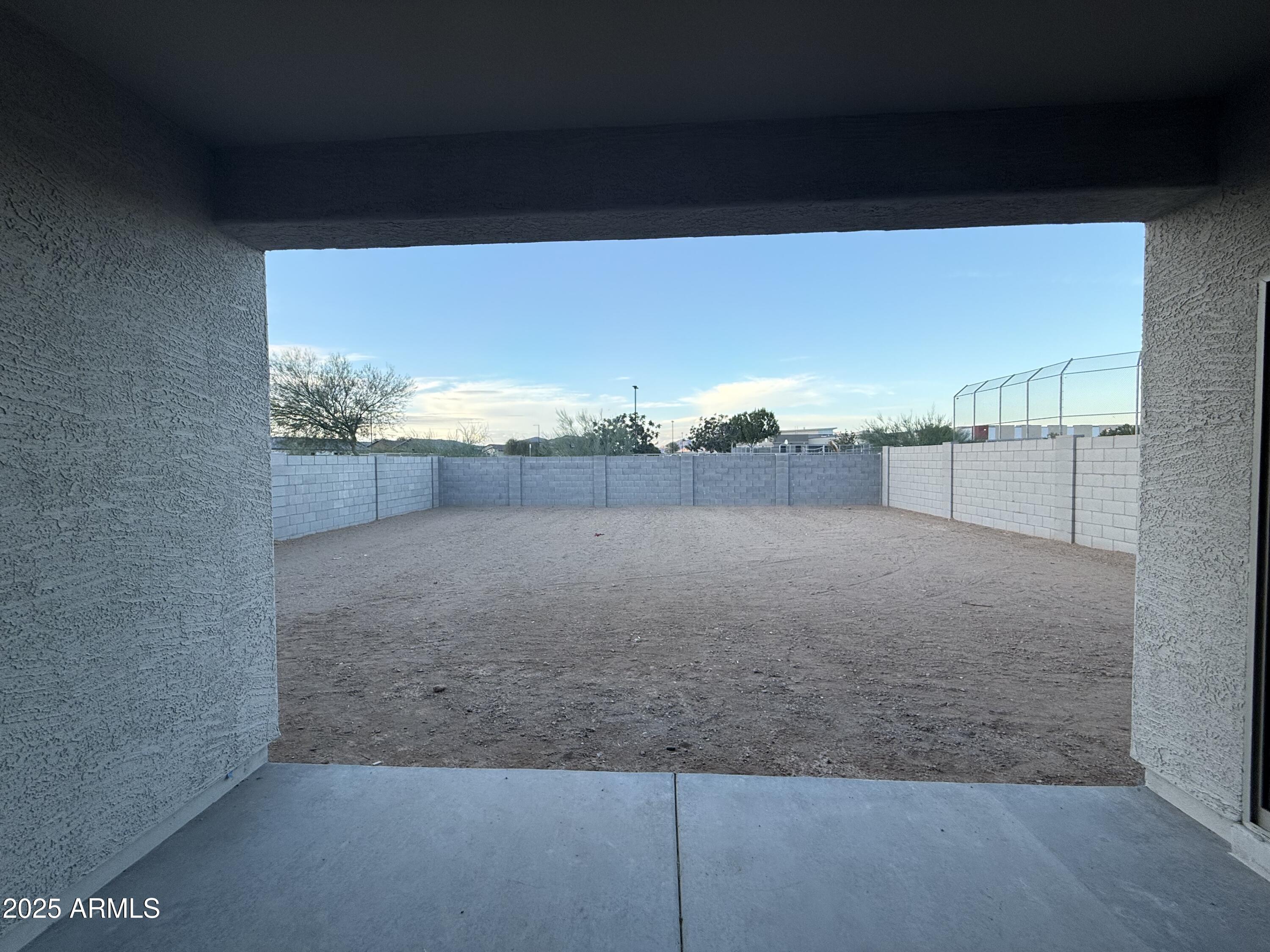 24160 W BOWKER Street