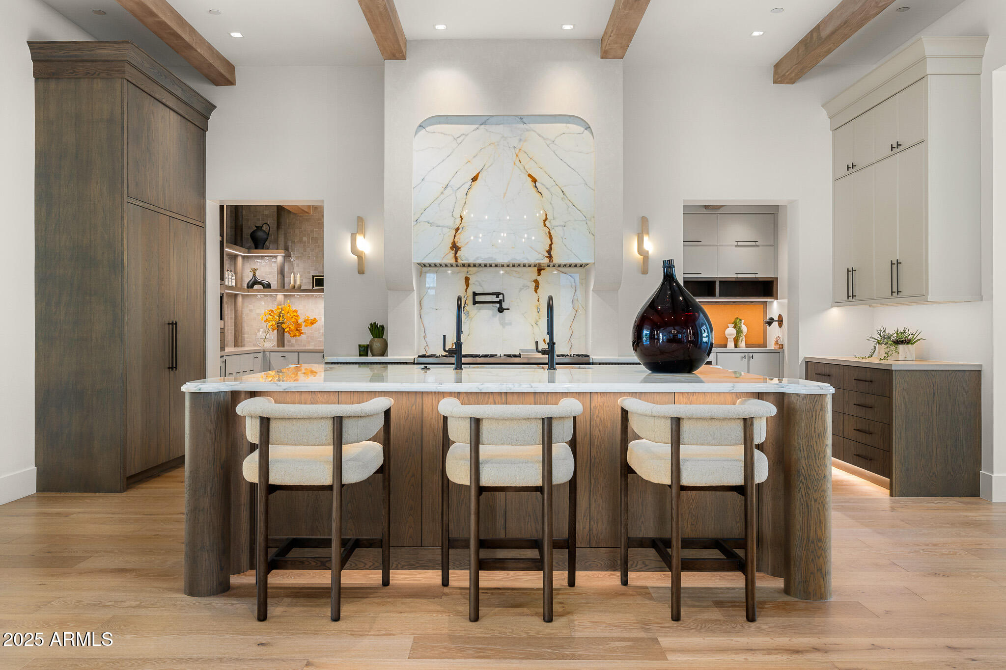 6126 E JOSHUA TREE Lane