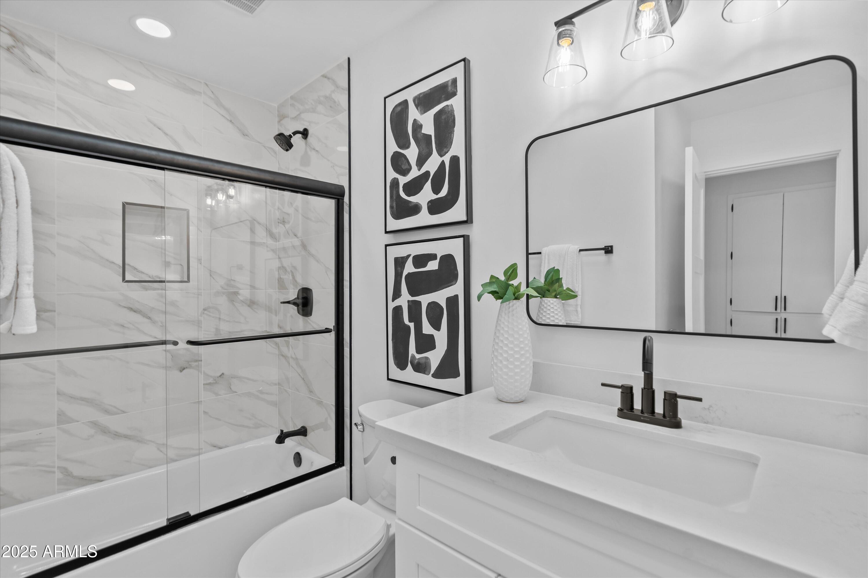 8732 E Arlington Road