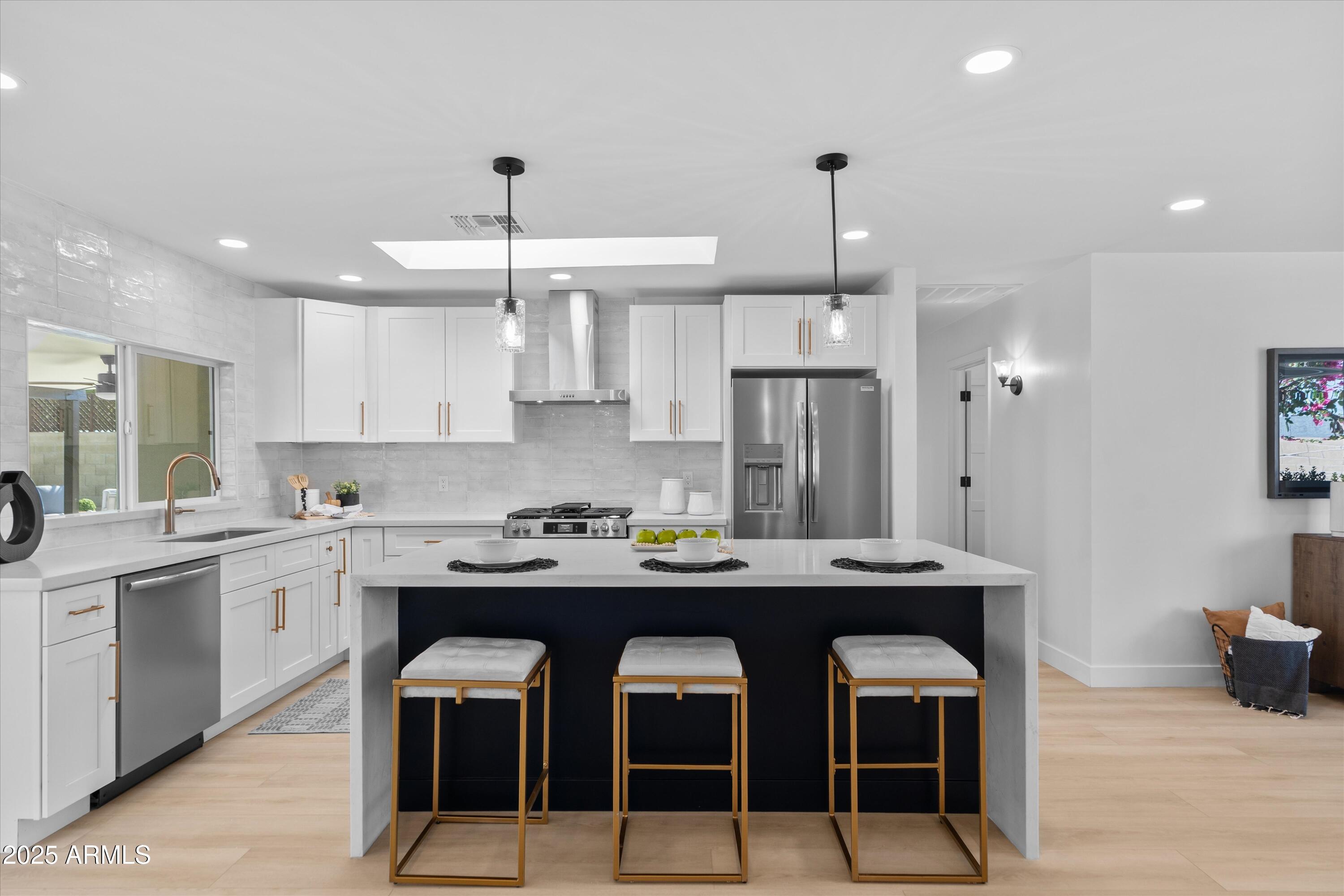 8732 E Arlington Road