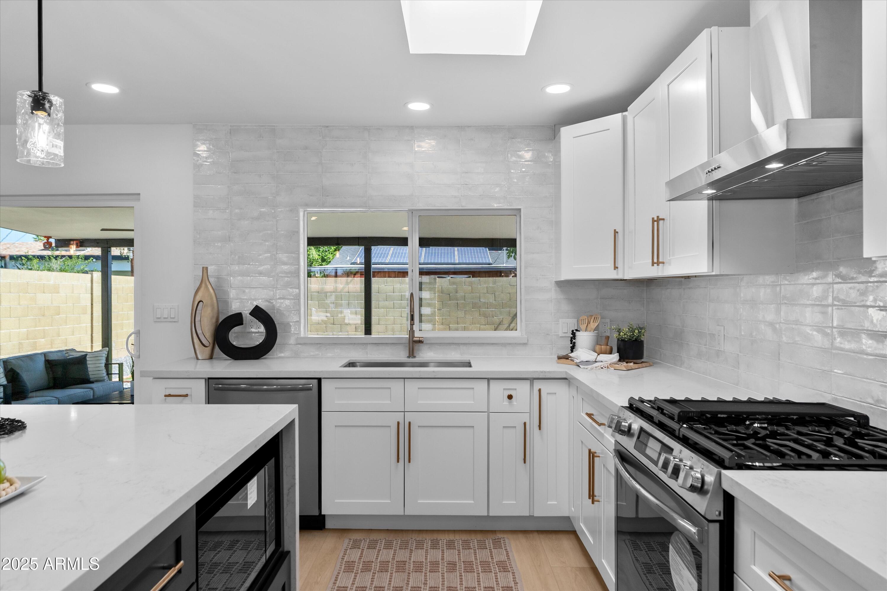 8732 E Arlington Road