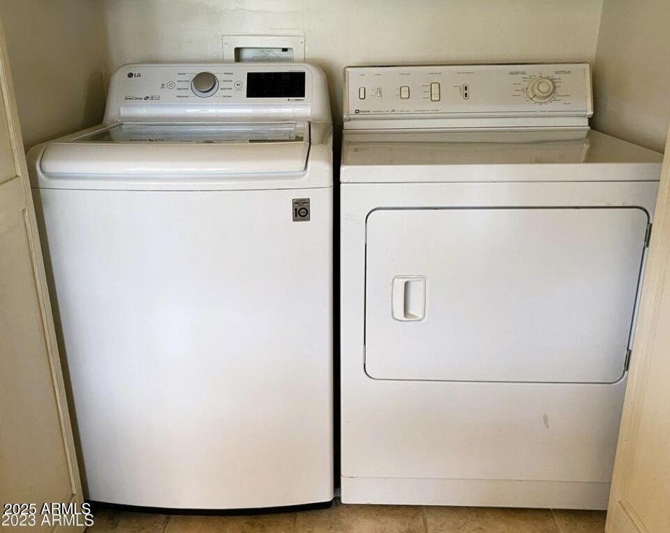 4721 E CLARENDON Avenue