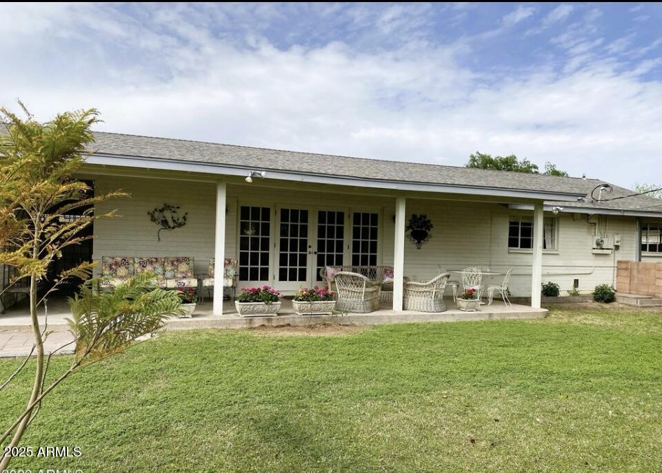 4721 E CLARENDON Avenue