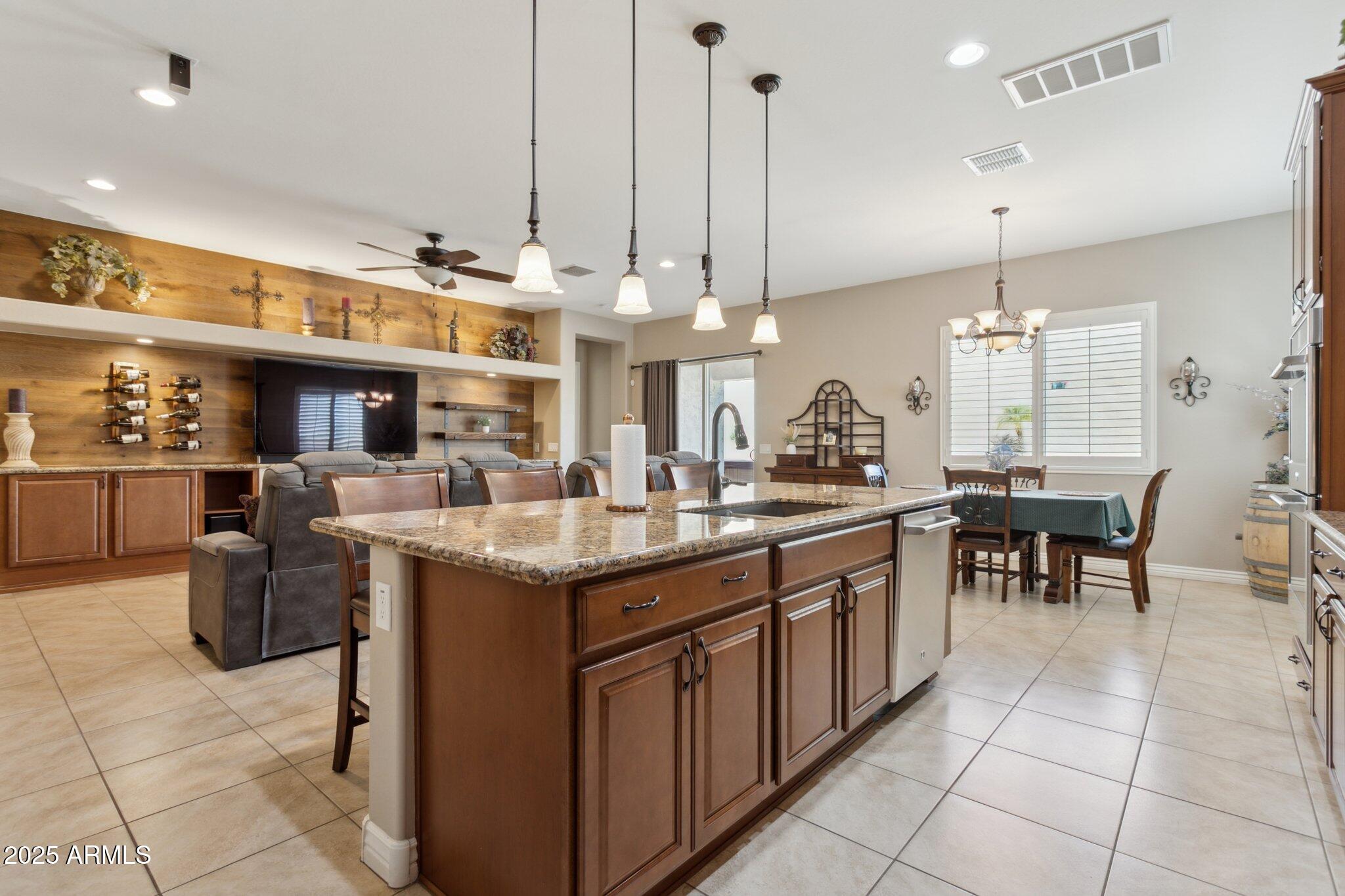 10062 W REDBIRD Road