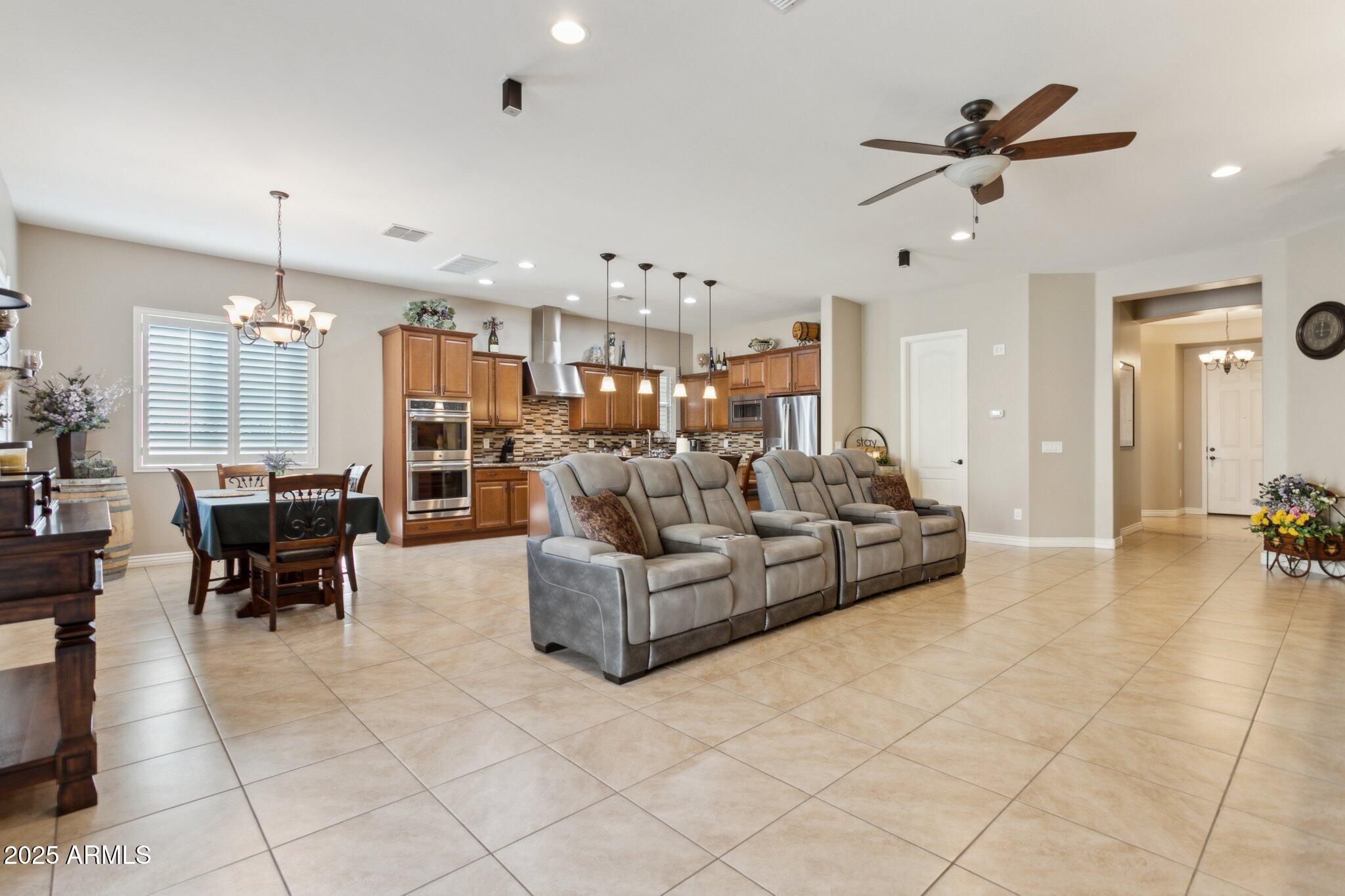 10062 W REDBIRD Road