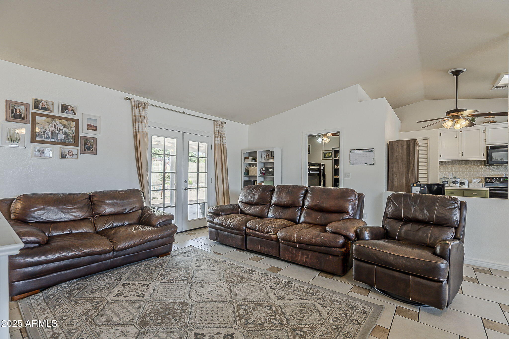 6330 E EVERGREEN Street