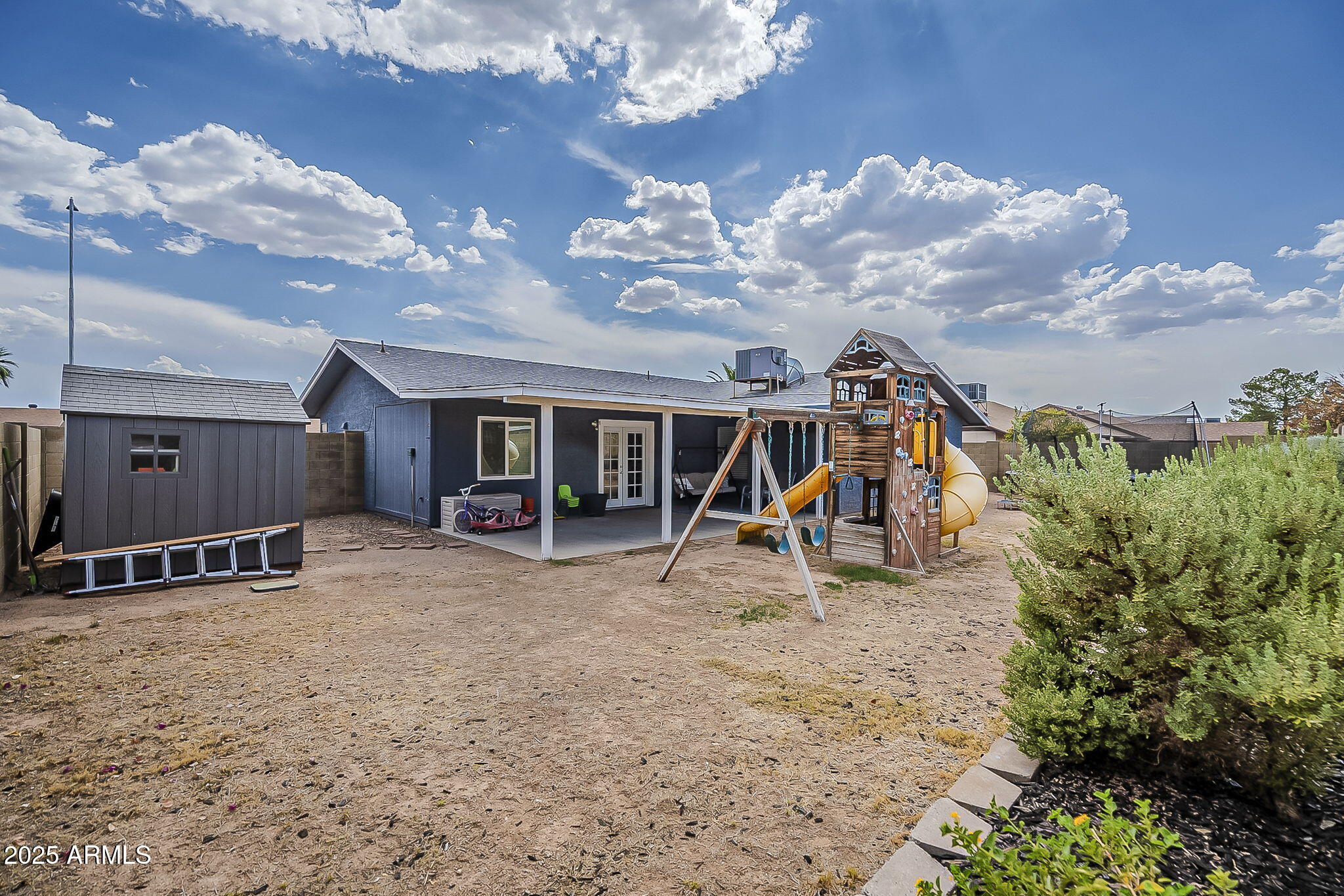 6330 E EVERGREEN Street