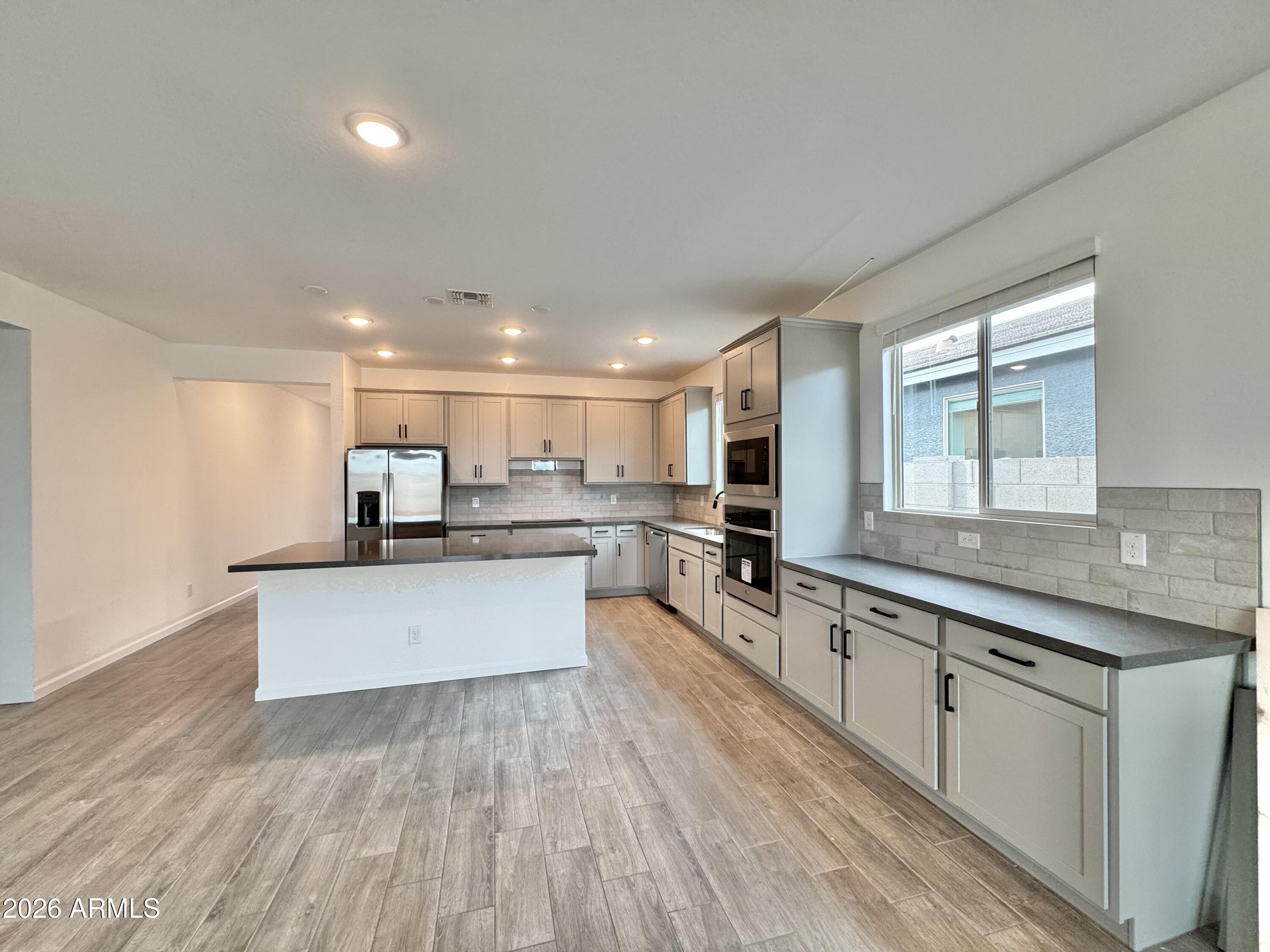 15706 W BROWN Street