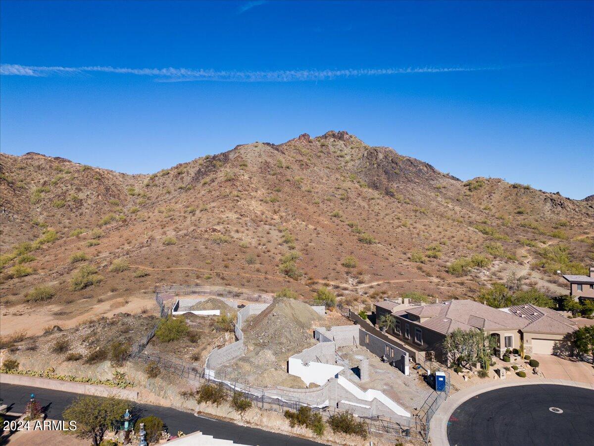 8626 N 17TH Place, 9