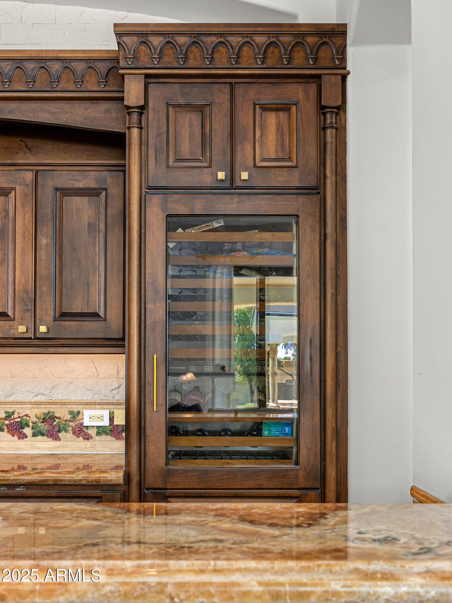 6809 E DOUBLETREE RANCH Road