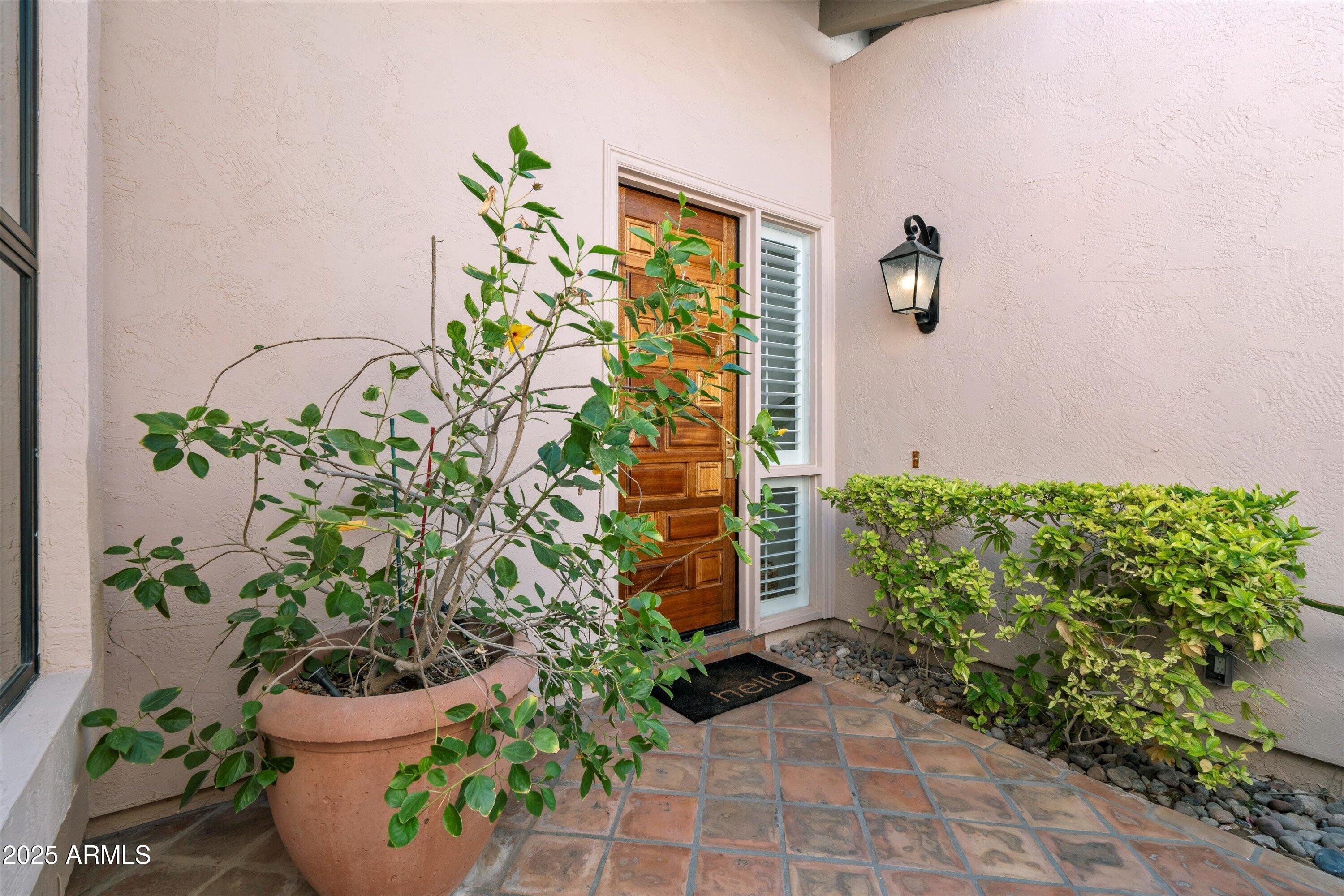 10061 E TURQUOISE Avenue