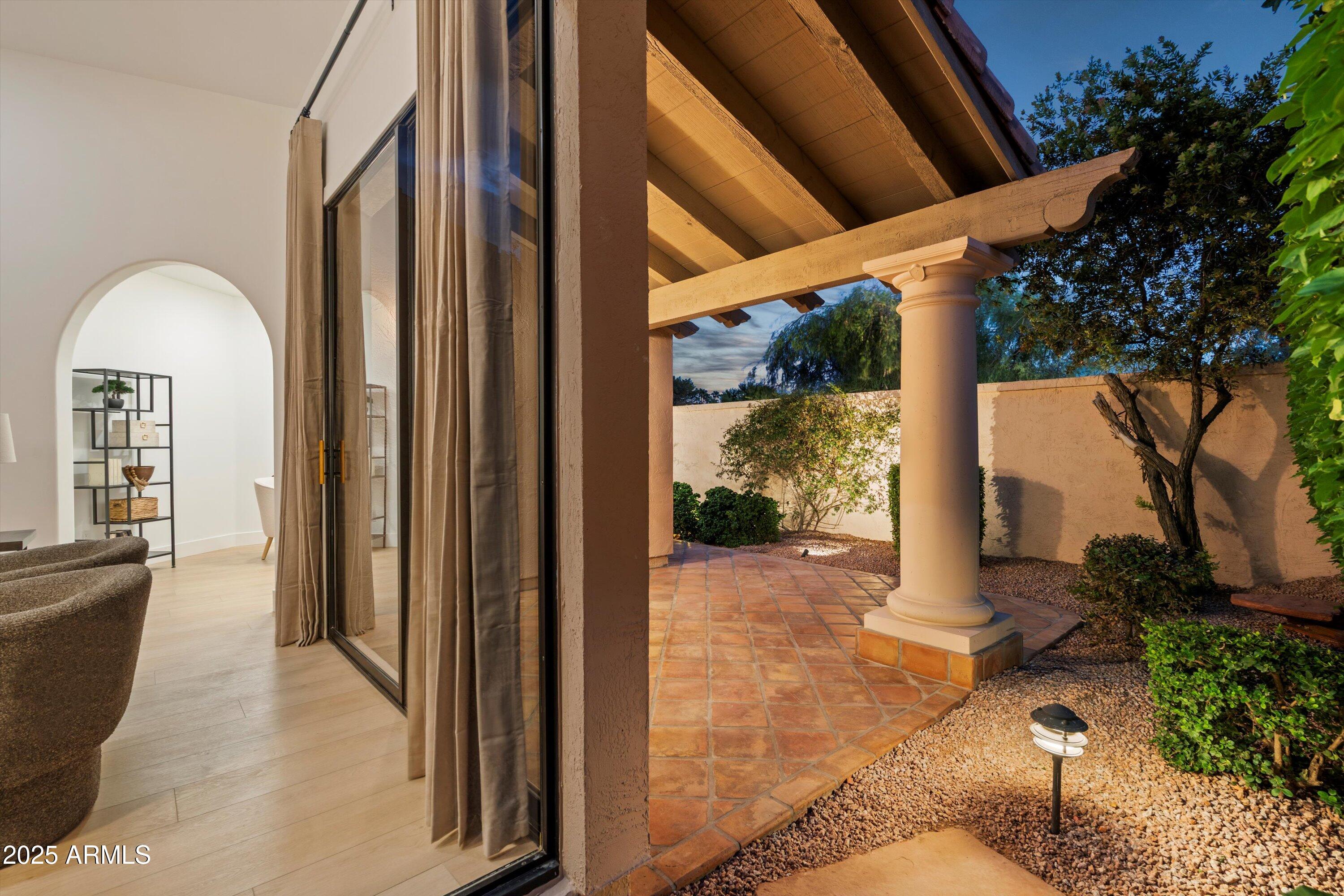 10061 E TURQUOISE Avenue