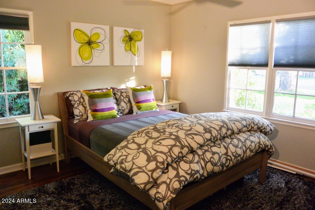 122 W PIERSON Street