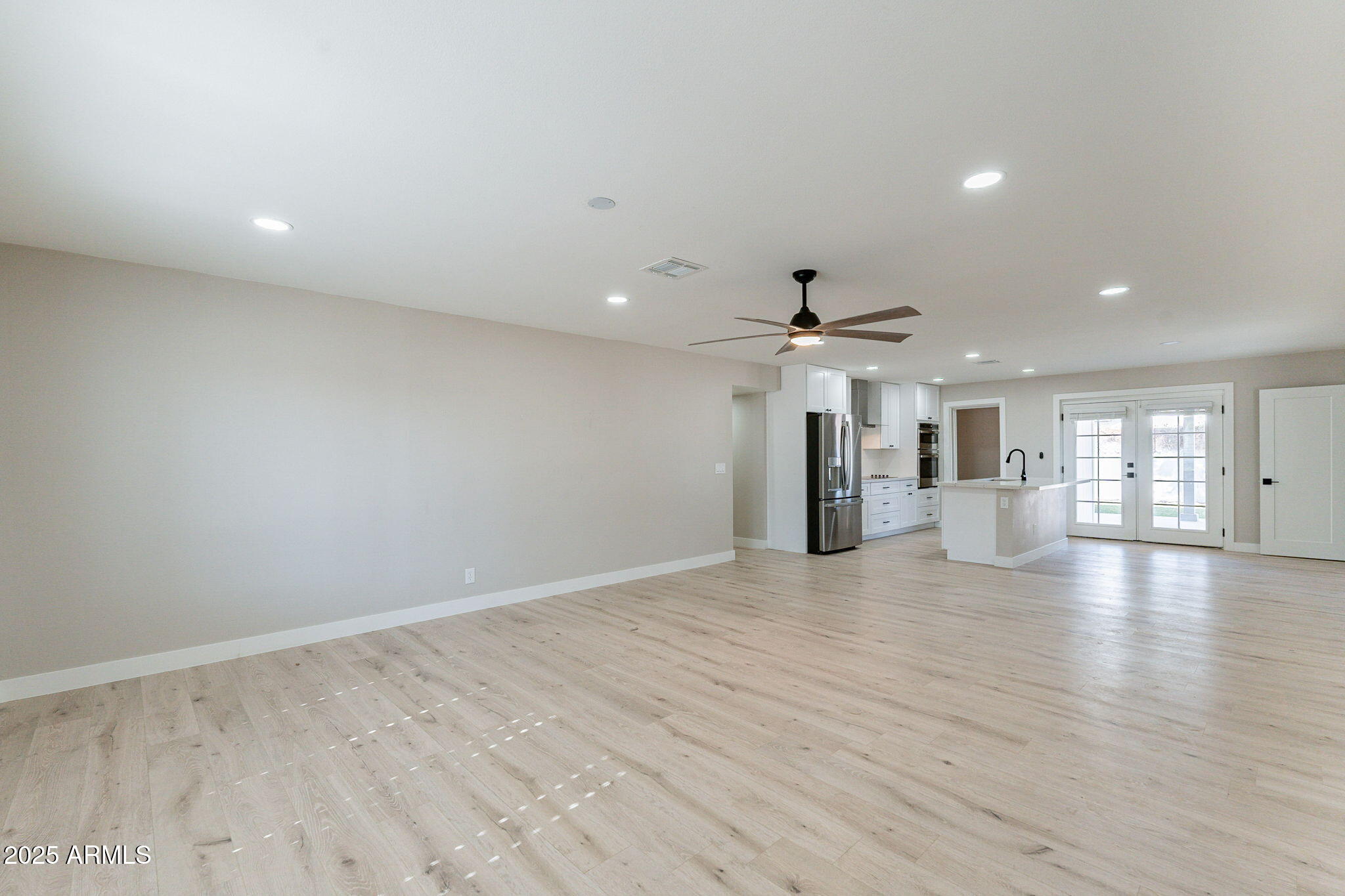 8202 E PICCADILLY Road