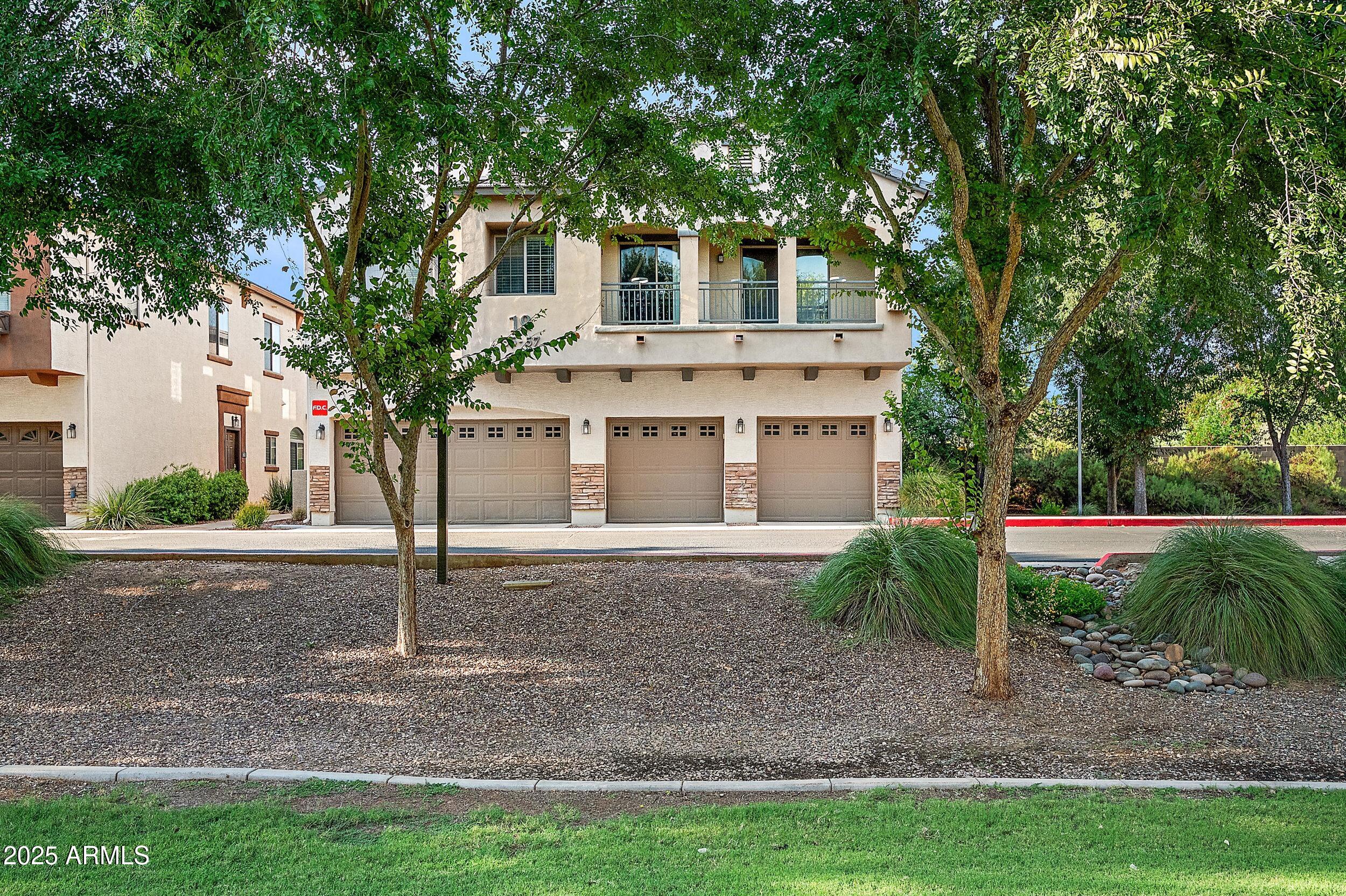 2727 N PRICE Road, 57