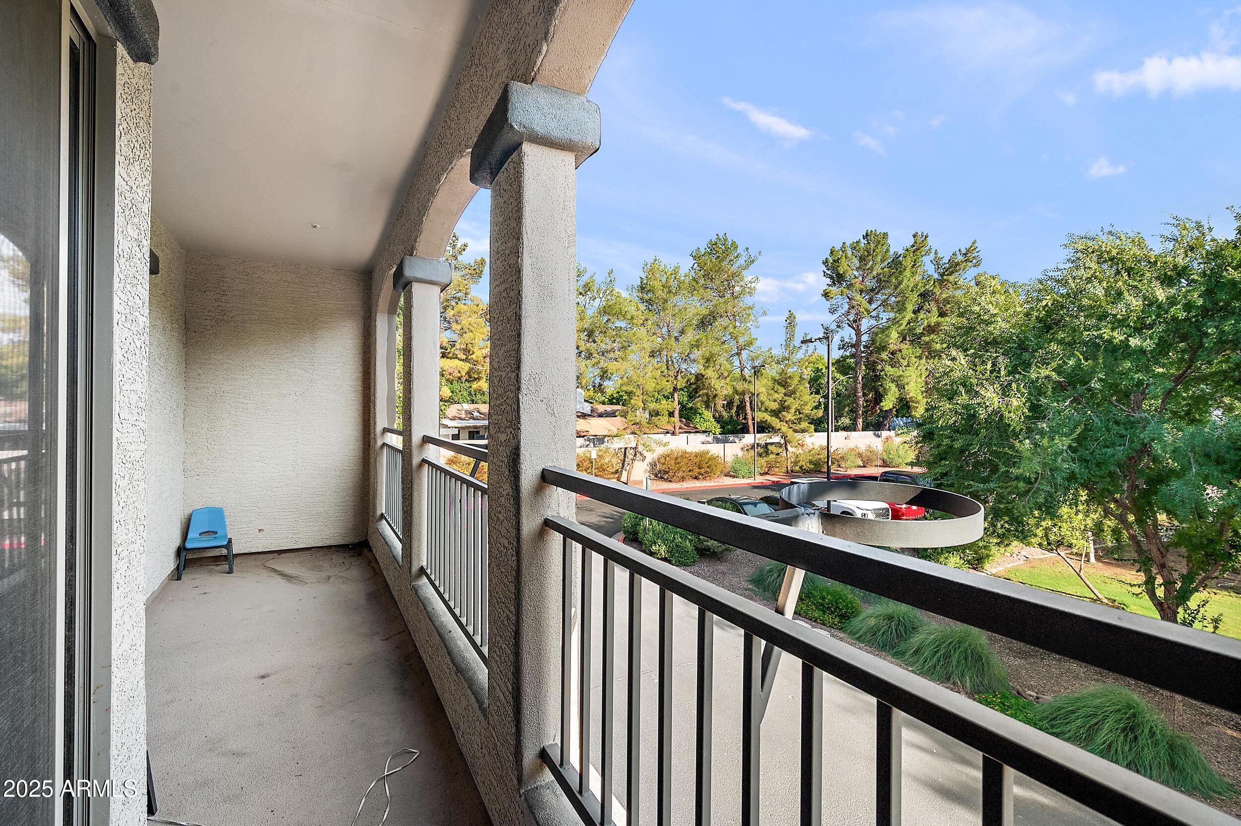 2727 N PRICE Road, 57