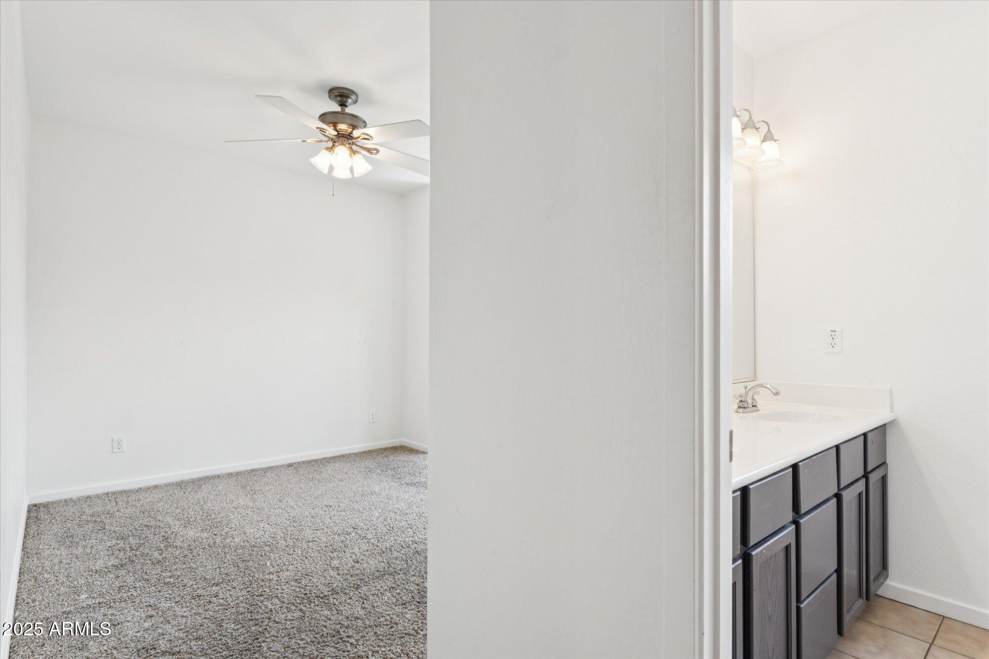 330 S FARMER Avenue, 115