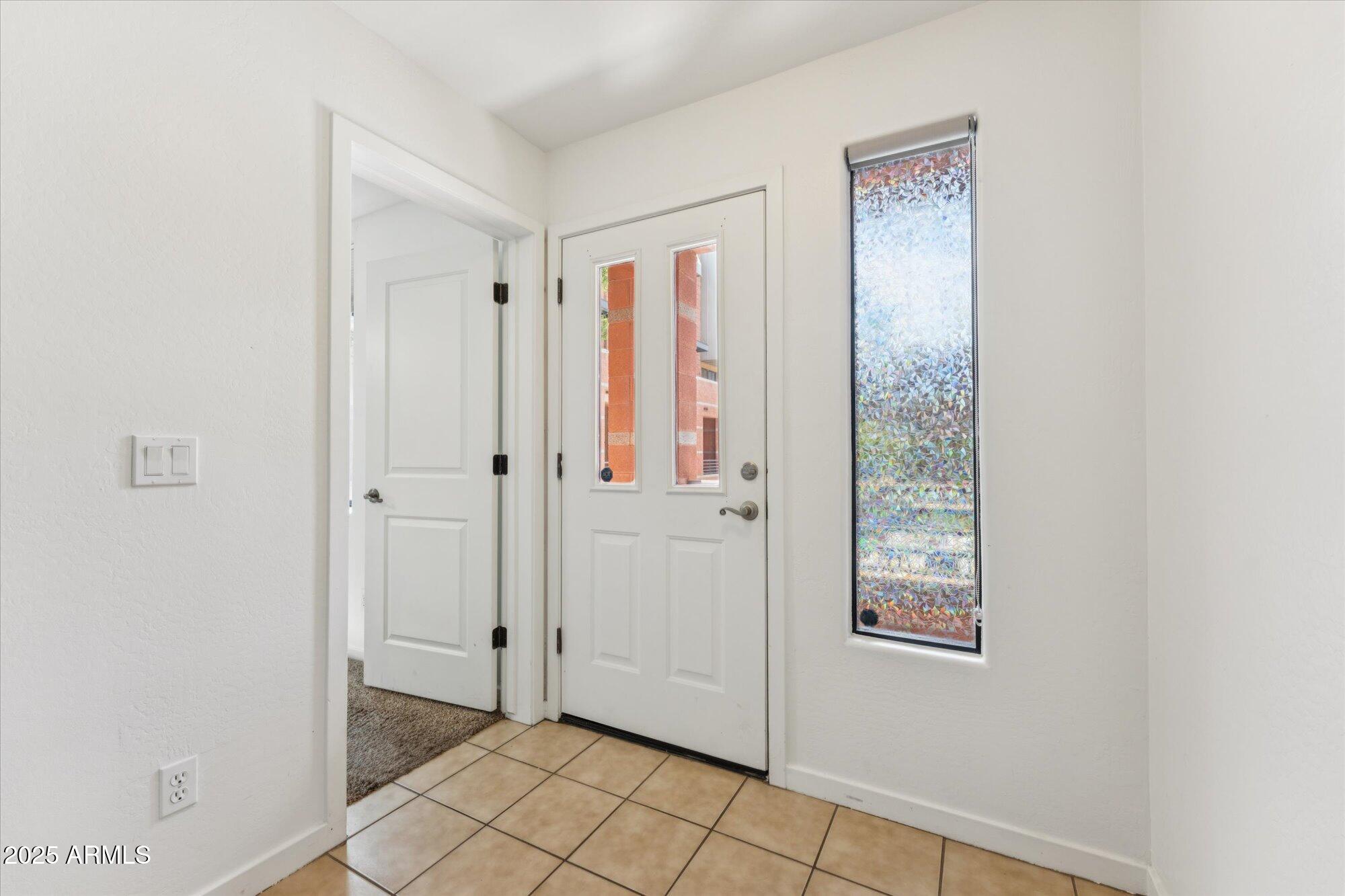 330 S FARMER Avenue, 115