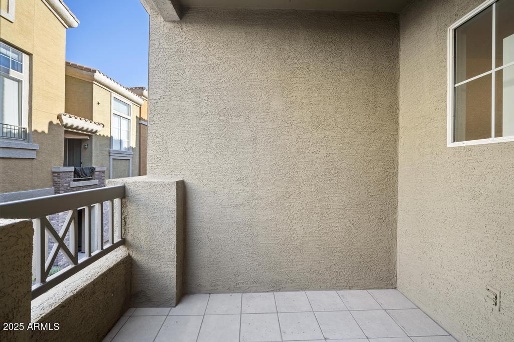 18250 N CAVE CREEK Road, 180