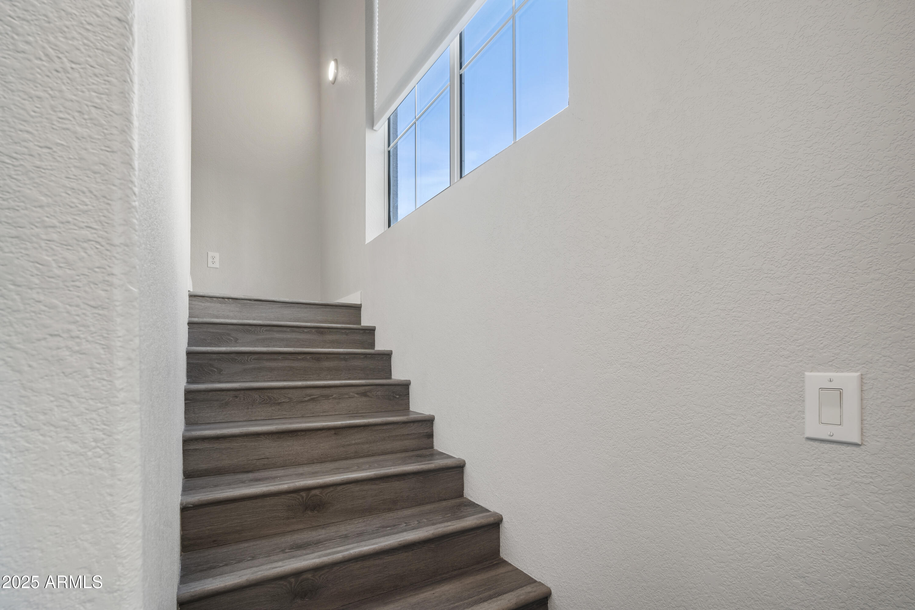 18250 N CAVE CREEK Road, 180