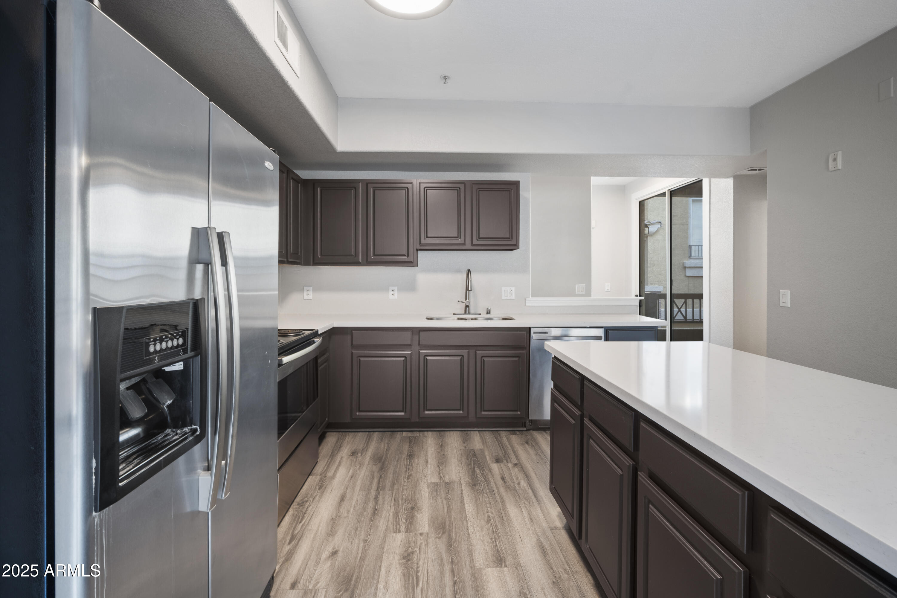 18250 N CAVE CREEK Road, 180