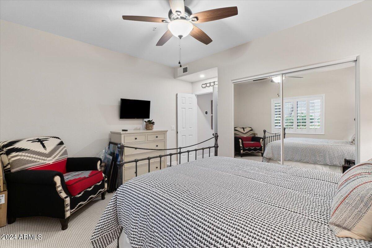 15050 N THOMPSON PEAK Parkway, 1040