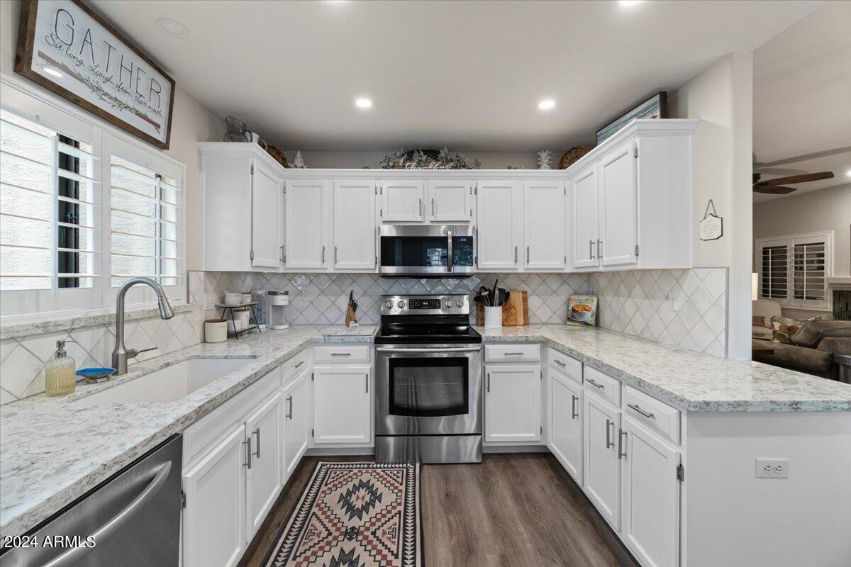 15050 N THOMPSON PEAK Parkway, 1040