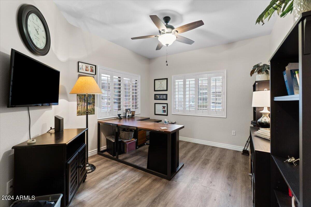 15050 N THOMPSON PEAK Parkway, 1040