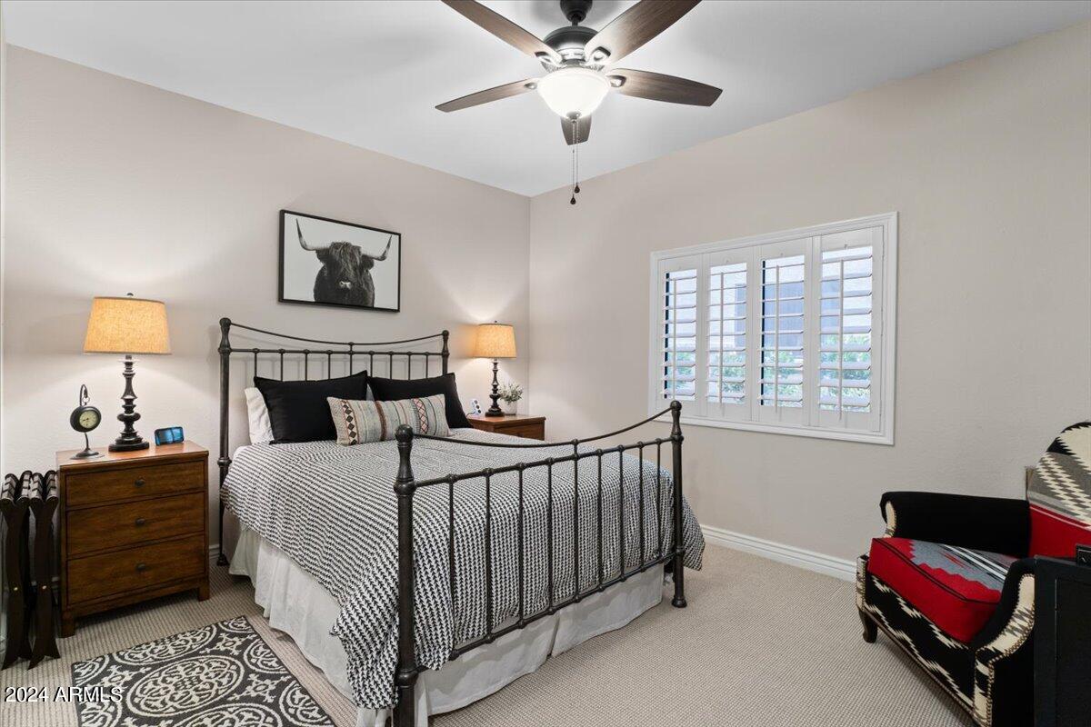 15050 N THOMPSON PEAK Parkway, 1040