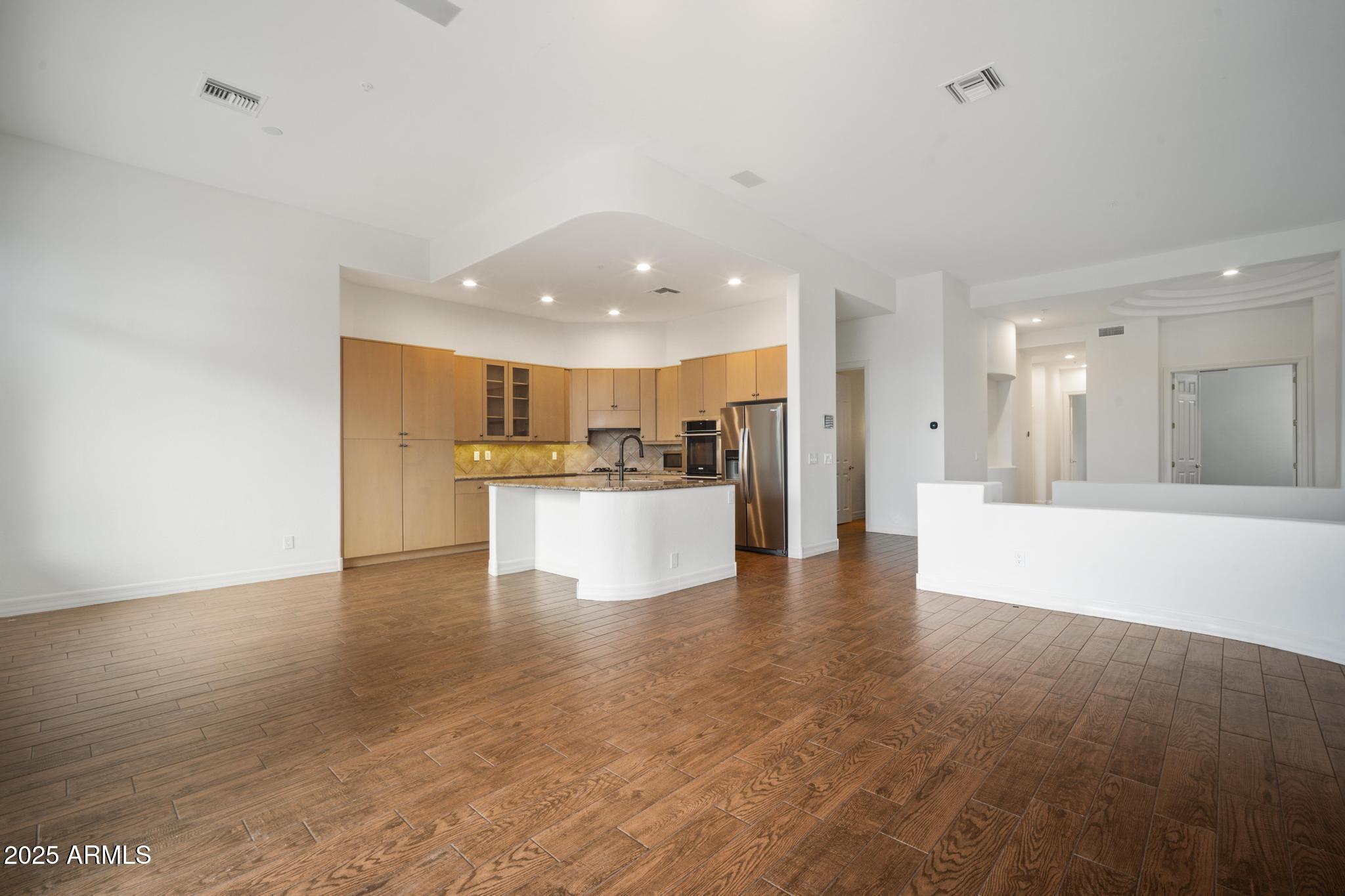 9359 E CAVALRY Drive