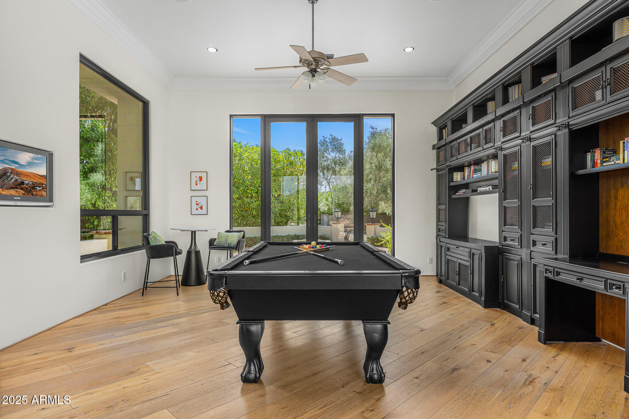 6502 N LOST DUTCHMAN Drive