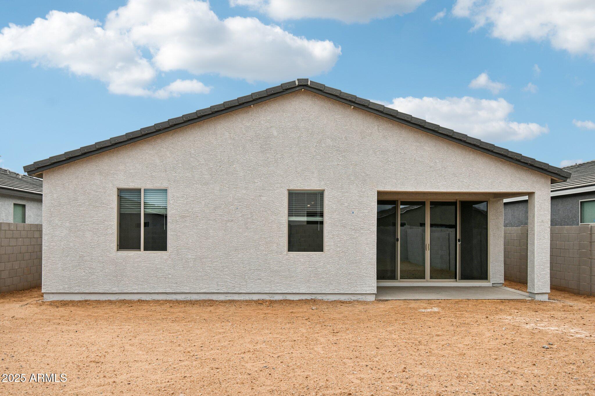 15792 W BERYL Avenue