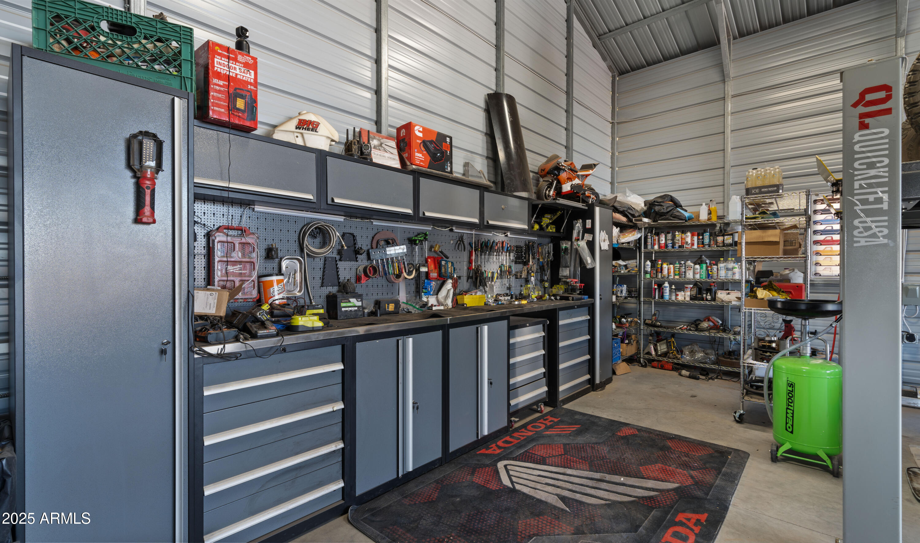 3501 E CORONADO Road